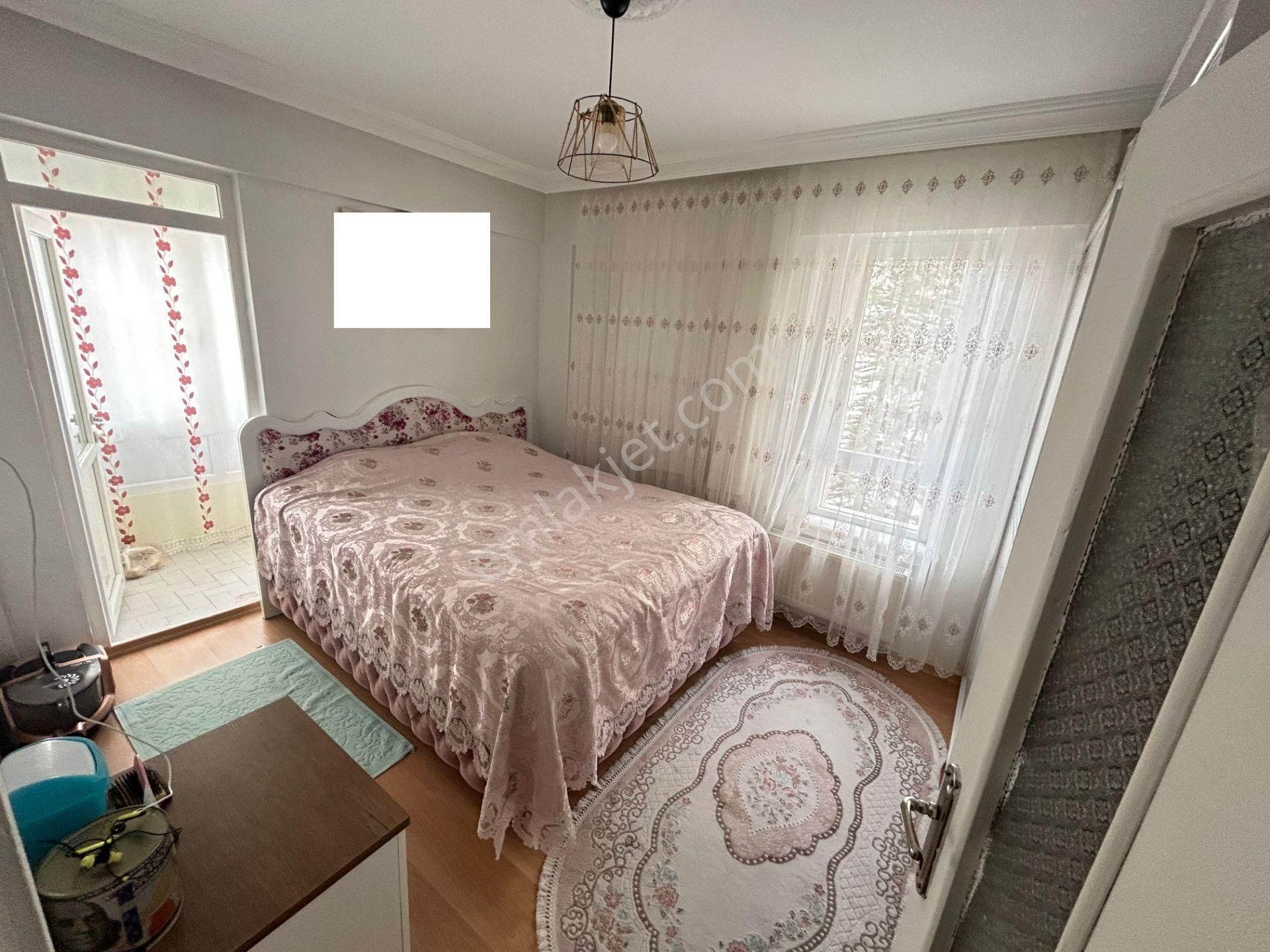 Taner'den Öveçler'de 1.katta Ön Cephe 3 Cepheli Isı Yalıtımlı - Görsel 10