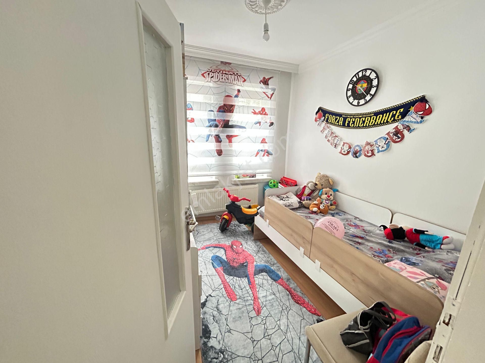 Taner'den Öveçler'de 1.katta Ön Cephe 3 Cepheli Isı Yalıtımlı - Görsel 28