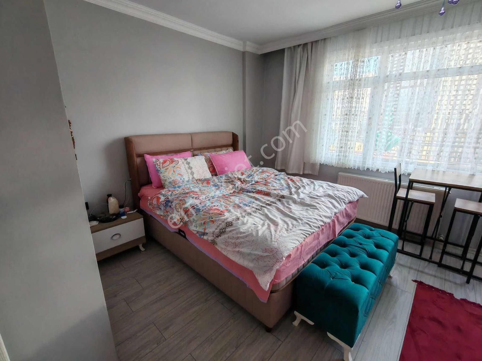 Şişlide Şehir Manzaralı Teraslı 2+1 Satılık Daire - Görsel 10