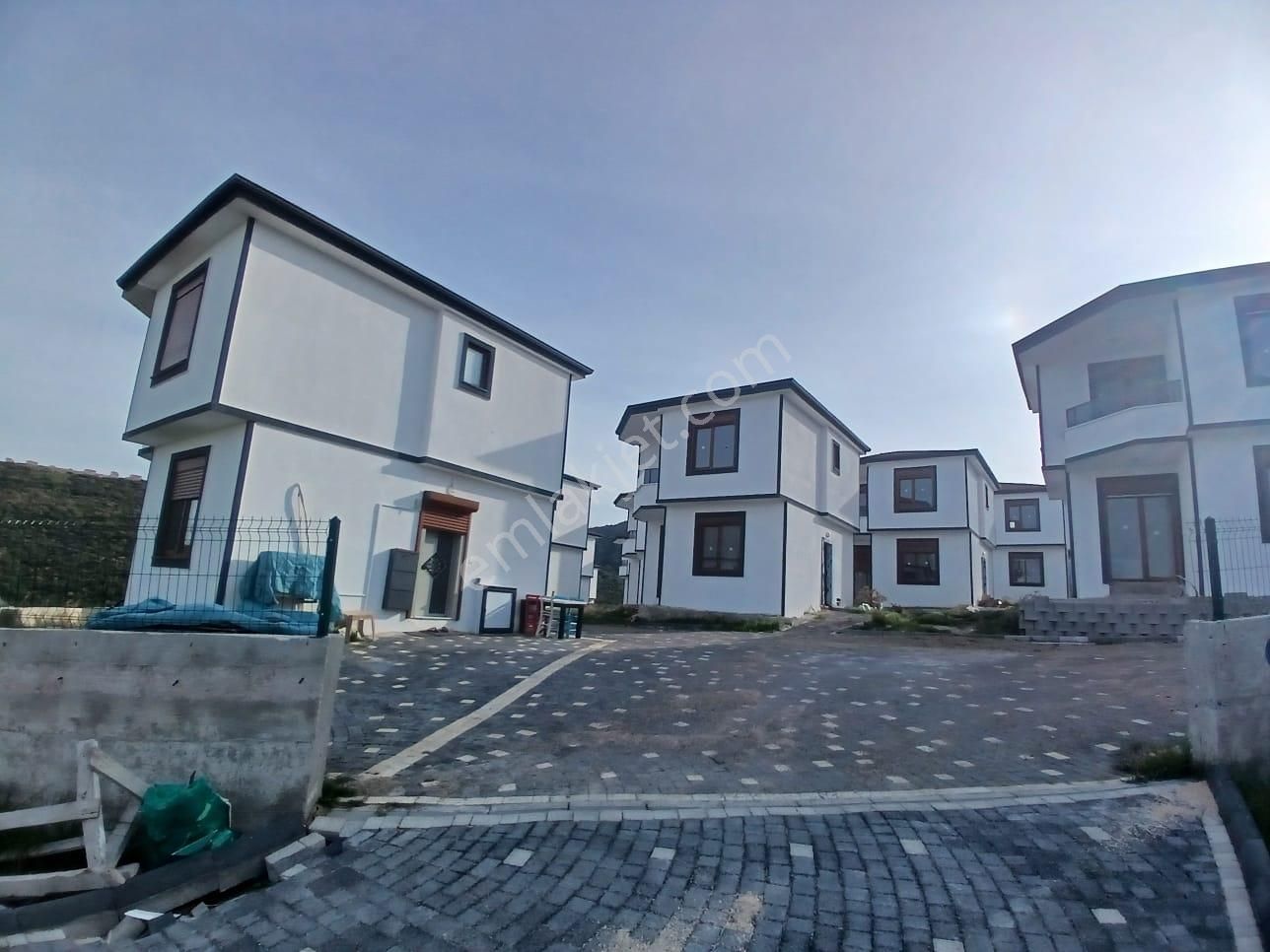 Eu Gayrimenkul'den Çanakkale Babakale'de Deniz Manzaralı Sıfır - Görsel 7