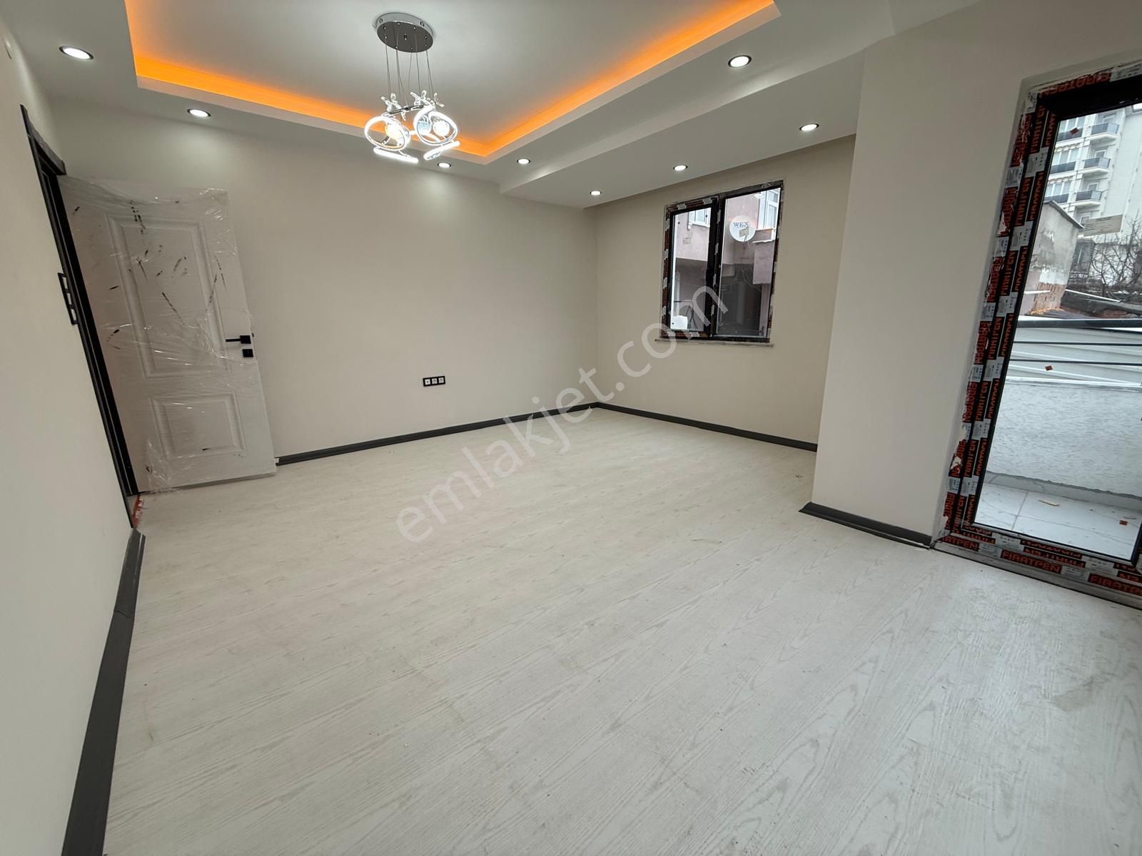 Ergünler İnşaattan Merkezde Büyük M2'li Süper 2+1 Kiralık Daire - Görsel 4