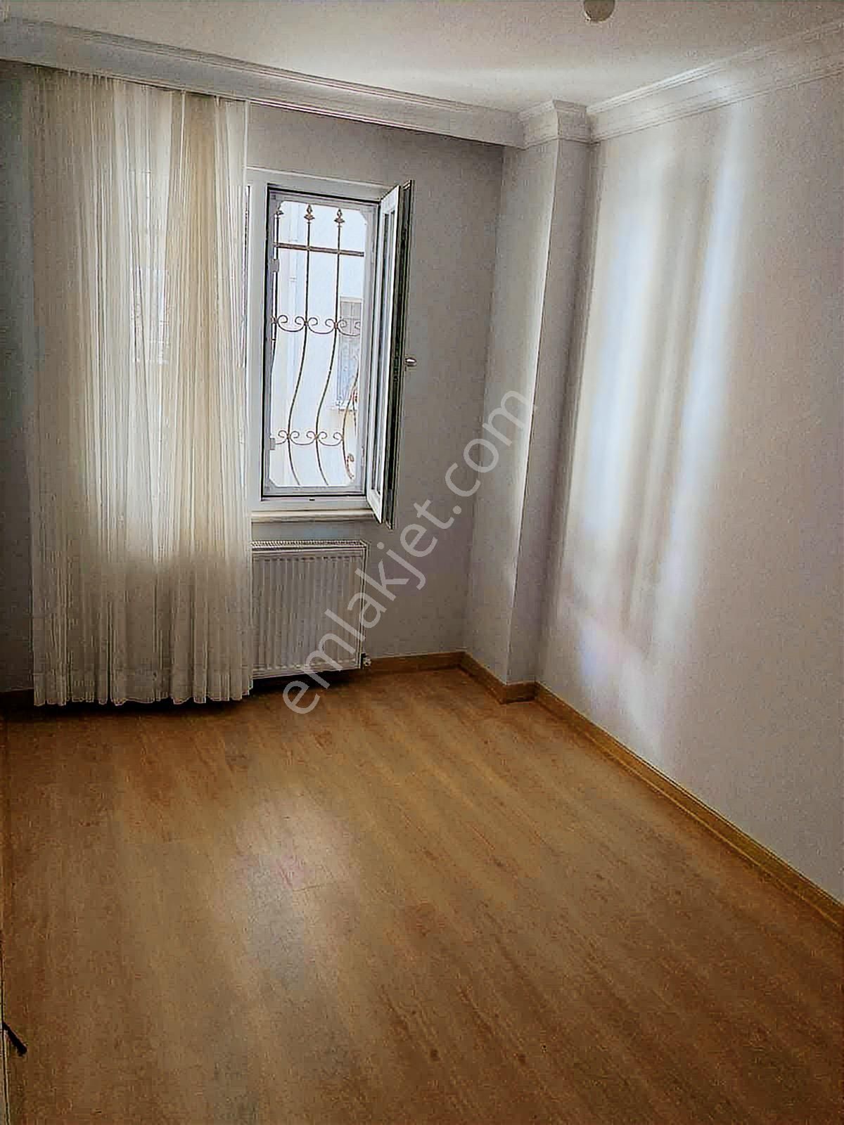 Maltepe Zümrütevlerde Çift Girişli 3+1 Bahçe Dubleksi - Görsel 22