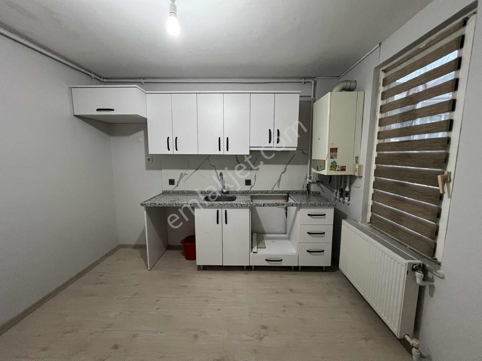 Şişli Mecidiyeköy Tam Merkez'de Satılık 3+1 Asansörlü Metro 2 Dk - Görsel 31