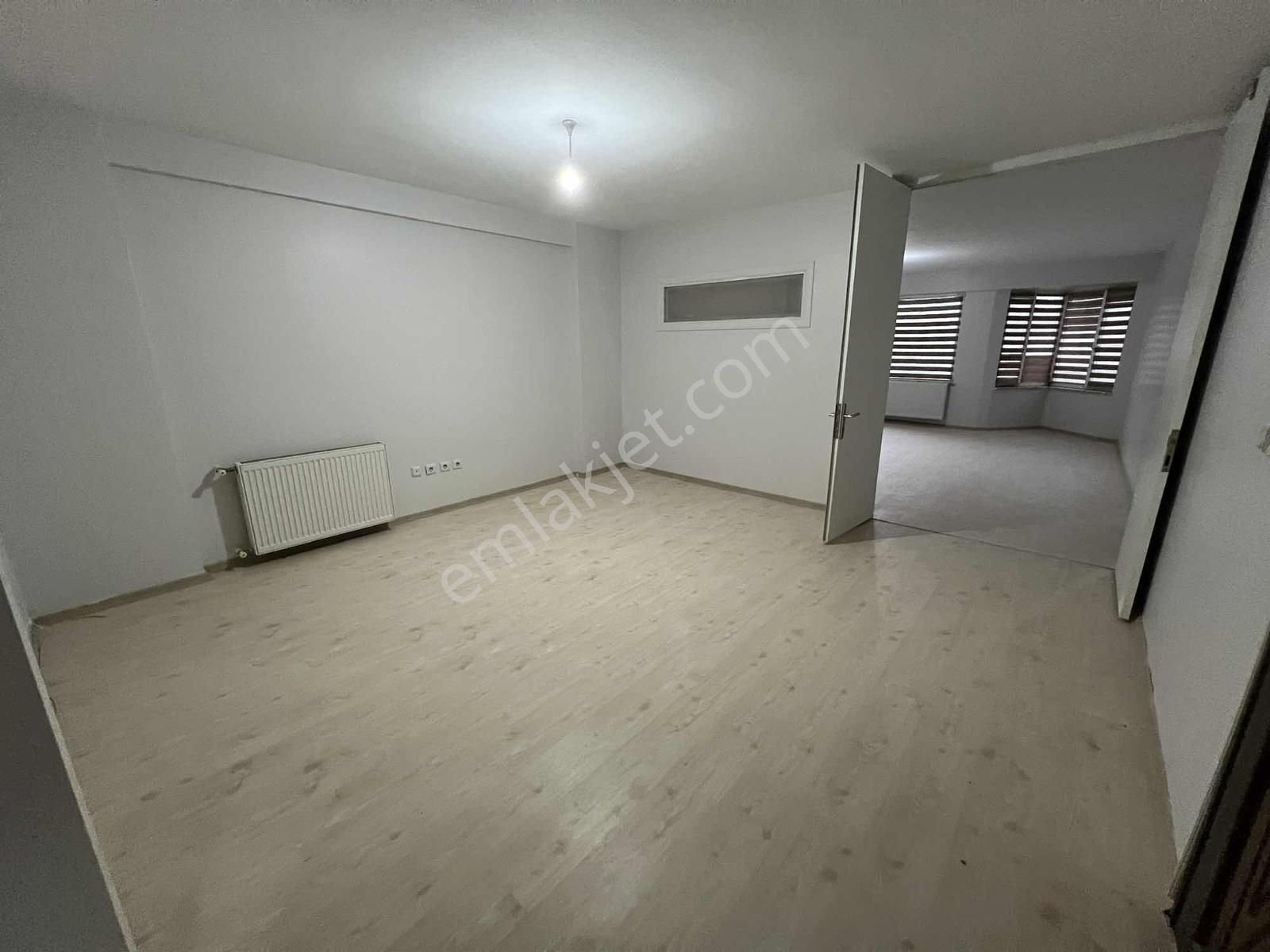 Şişli Mecidiyeköy Tam Merkez'de Satılık 3+1 Asansörlü Metro 2 Dk - Görsel 8