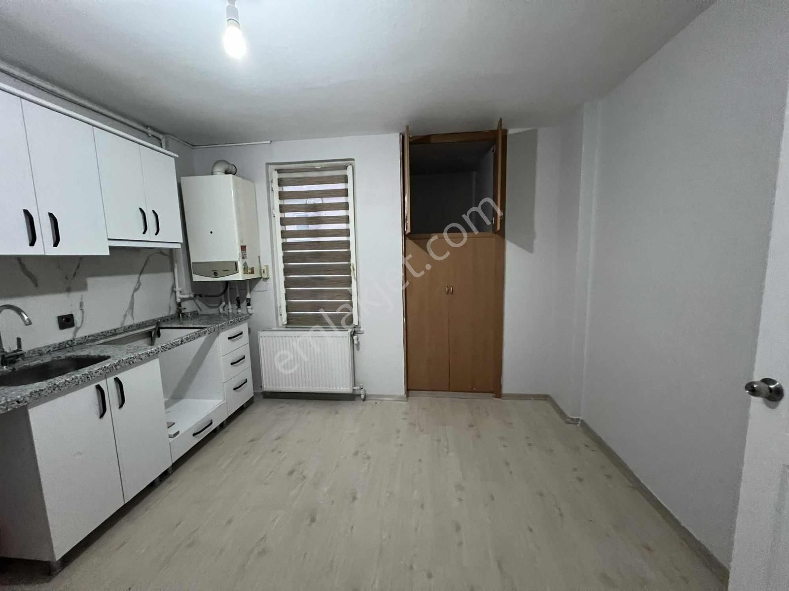 Şişli Mecidiyeköy Tam Merkez'de Satılık 3+1 Asansörlü Metro 2 Dk - Görsel 26