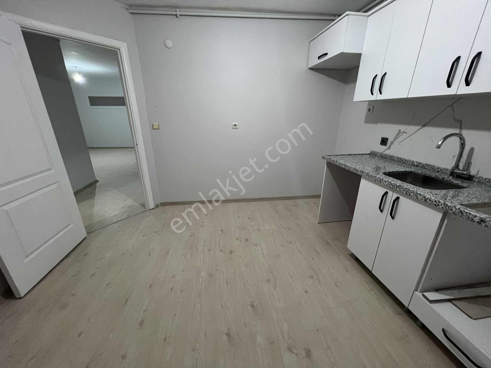 Şişli Mecidiyeköy Tam Merkez'de Satılık 3+1 Asansörlü Metro 2 Dk - Görsel 22