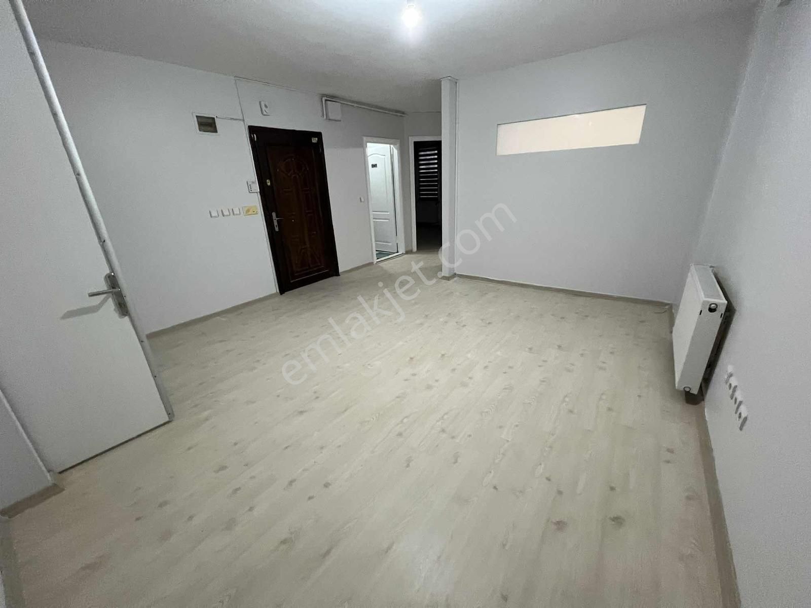 Şişli Mecidiyeköy Tam Merkez'de Satılık 3+1 Asansörlü Metro 2 Dk - Görsel 4