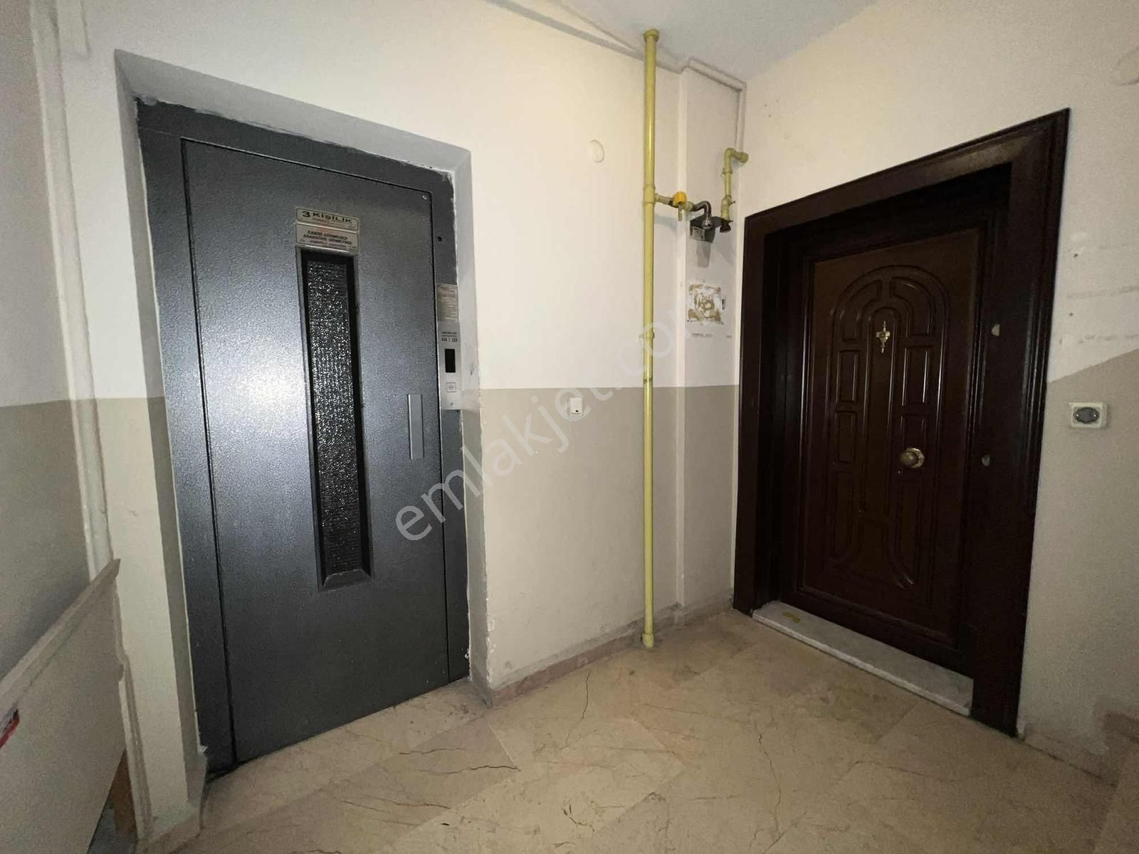 Şişli Mecidiyeköy Tam Merkez'de Satılık 3+1 Asansörlü Metro 2 Dk - Görsel 5