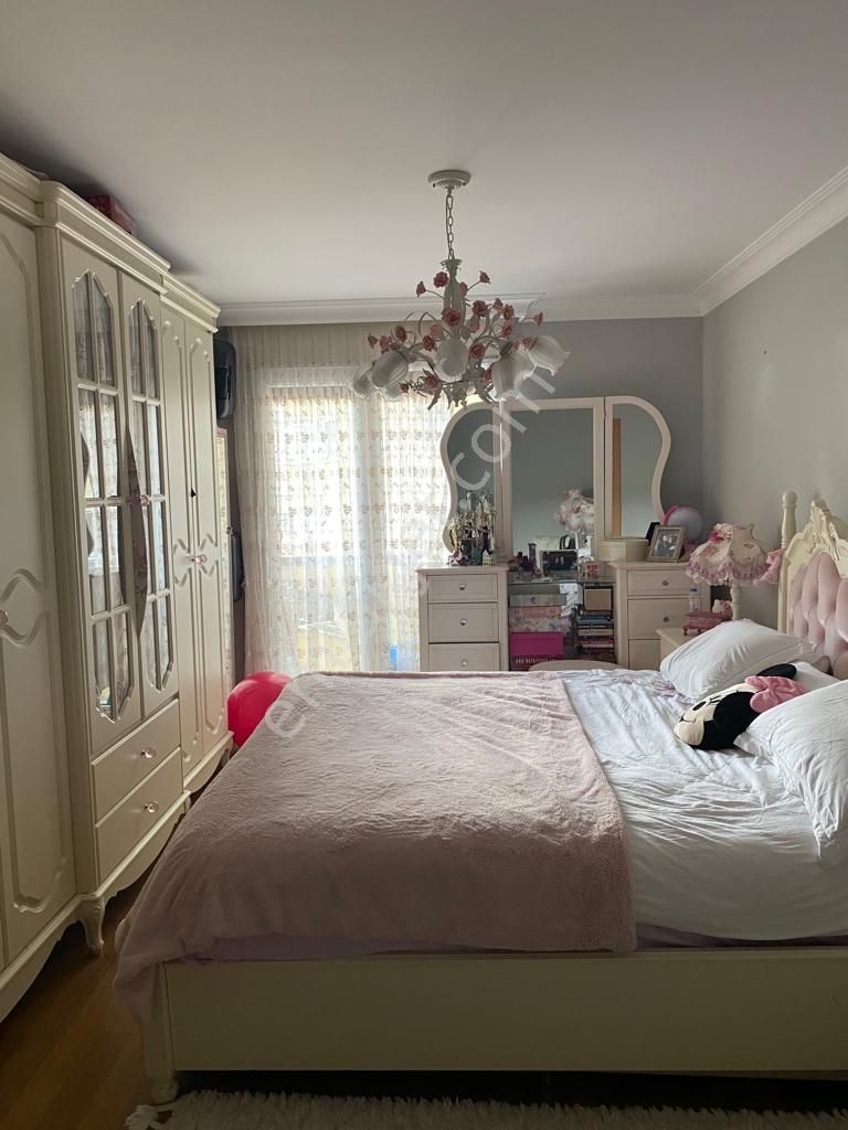 Şişli Middleist Sitesi Satılık Daire 150 M2 3+1 Otopark Havuzlu - Görsel 12