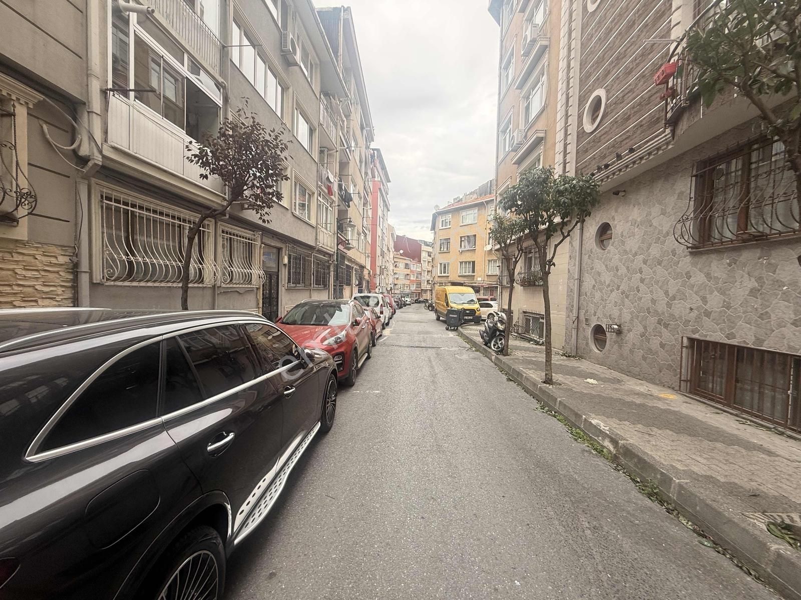 Şişli Paşa Batı Caddesinde Genç Binada 2+1 Satılık Daire - Görsel 14