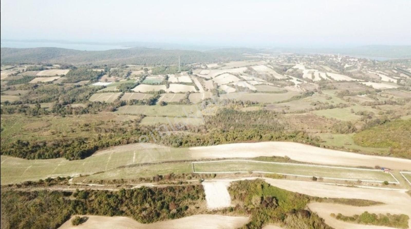 Durusupark Sitesinde 1.000 M² Müstakil Tapulu Villa Arsası