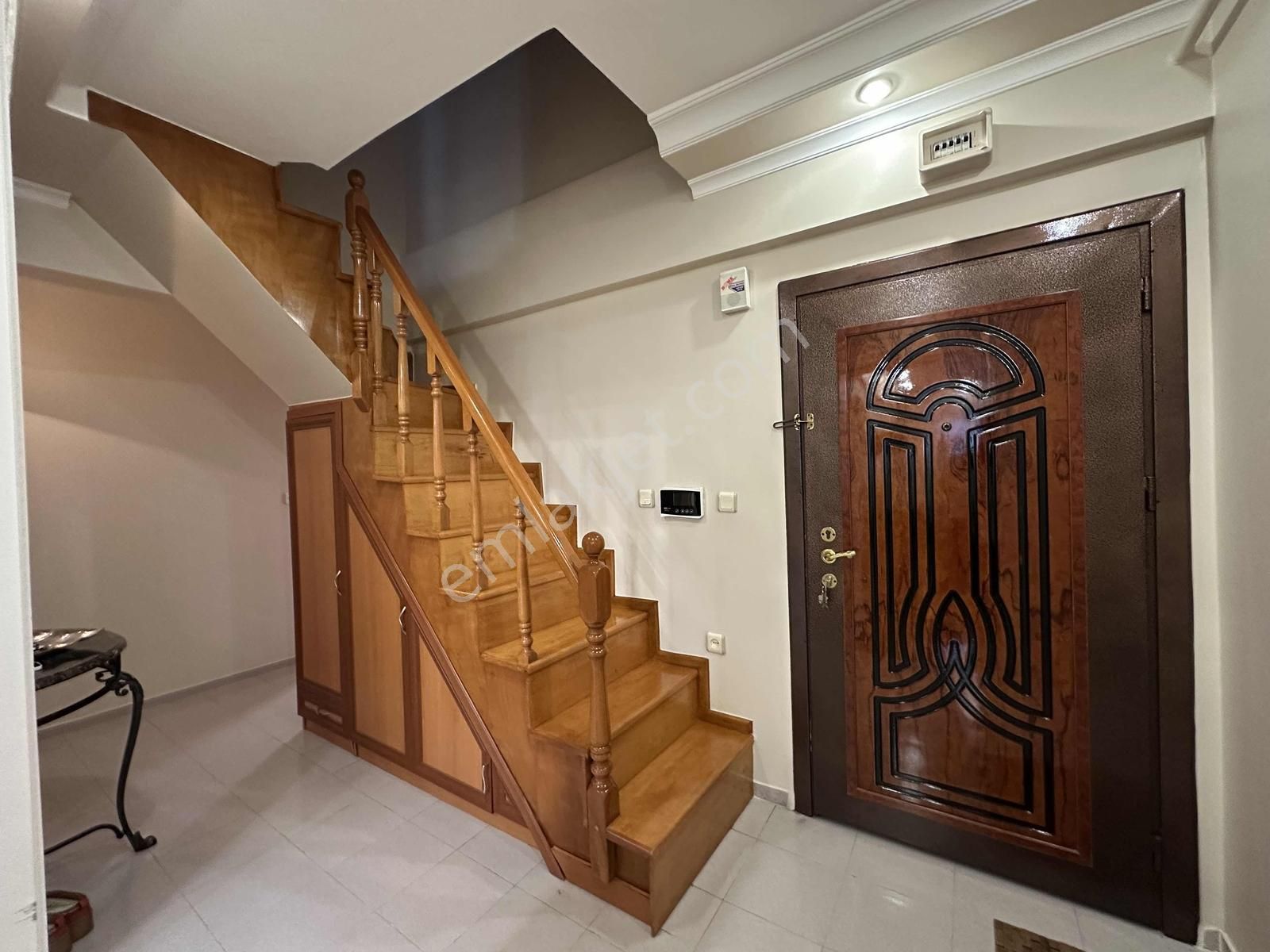 Altıntepede Adalar & Deniz Manzaralı 5+2 Satılık Dubleks - Görsel 9