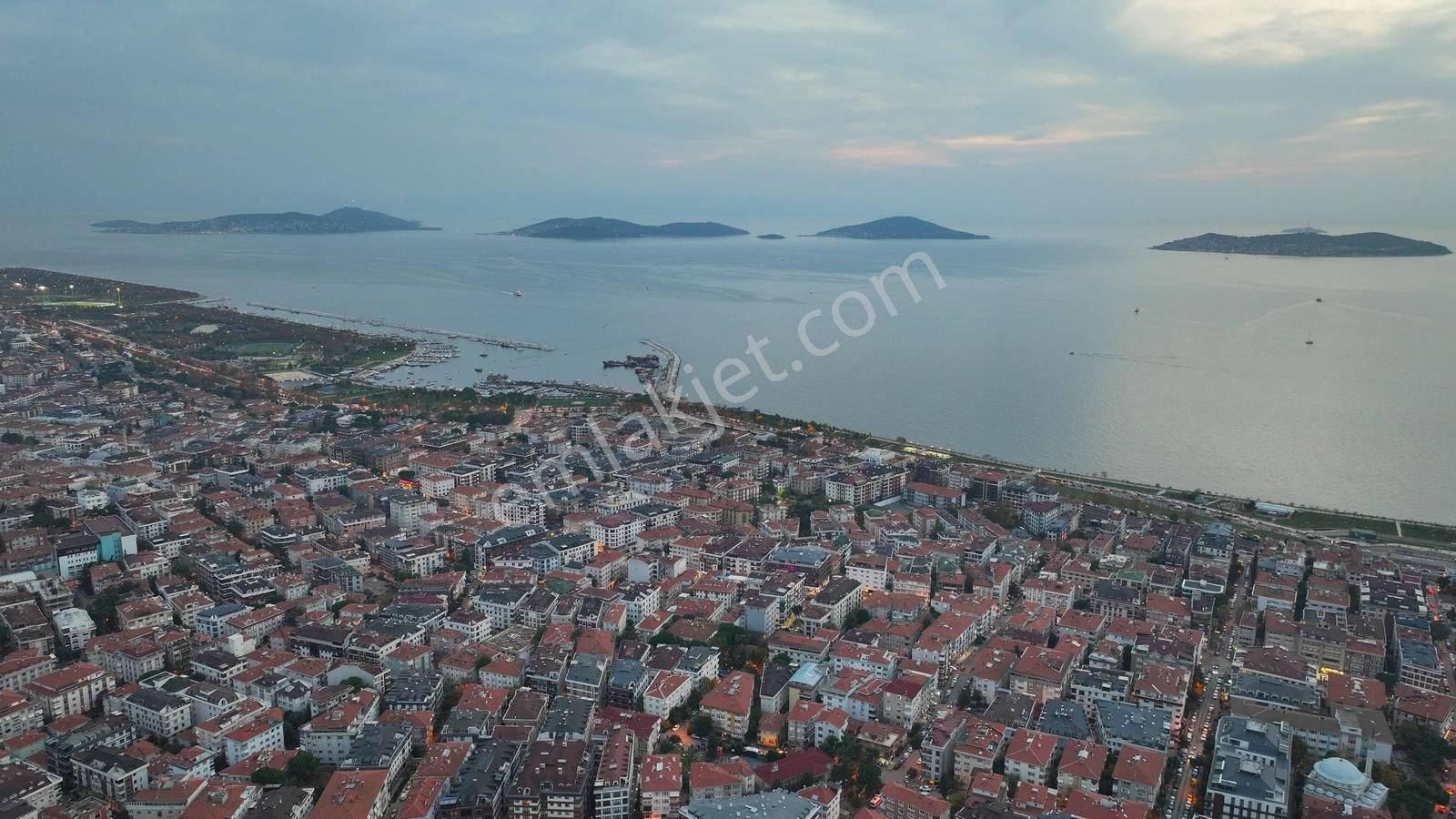 Altıntepede Adalar & Deniz Manzaralı 5+2 Satılık Dubleks - Görsel 19