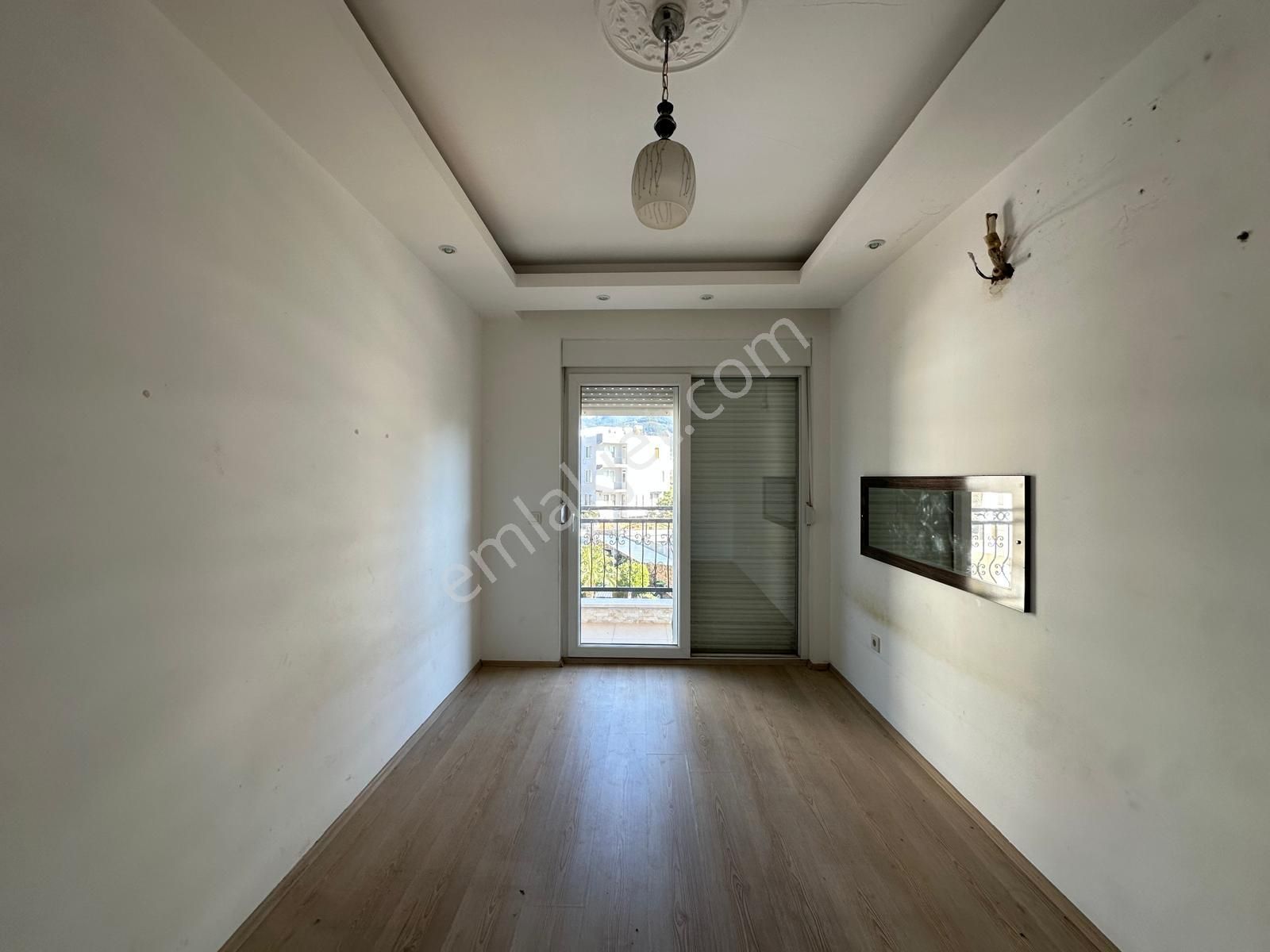 Alanya Oba Bölge Hastanesine Yakın Kiralık 2+1 Ayrı Mutfak Daire - Görsel 13