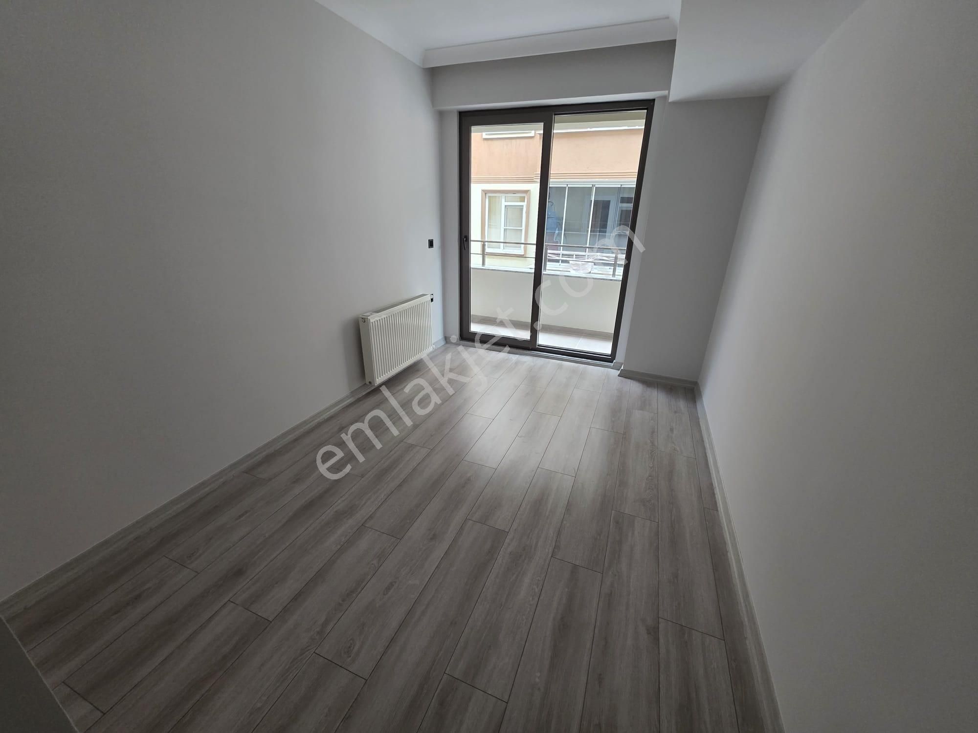 Irmaksudan Altınkumda Denize 300m Ön Cephe Asansörlü 3+1 Daire - Görsel 14