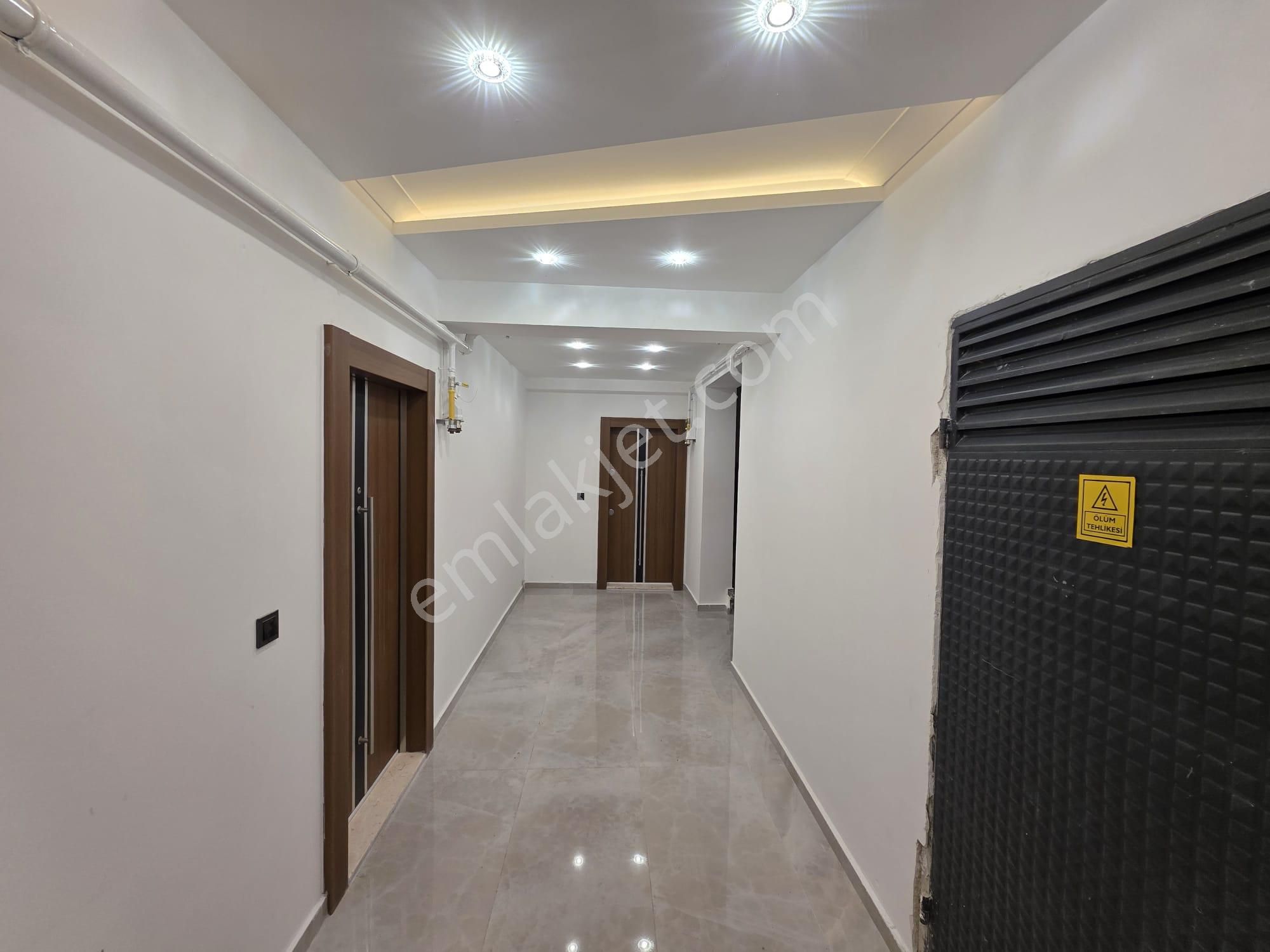 Irmaksudan Altınkumda Denize 300m Ön Cephe Asansörlü 3+1 Daire - Görsel 24