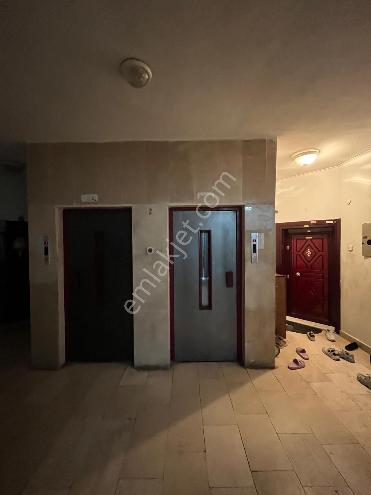 Talha Tozdumandan Bosnada Arakat Asansörlü 120m2 Ferah 2+1 Daire - Görsel 3