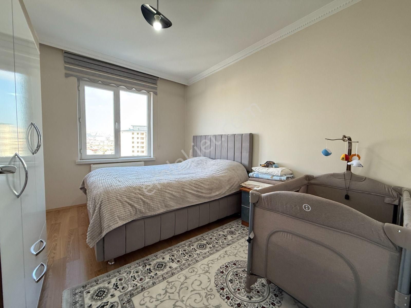 Karargahtepe Mahallesinde Manzaralı Geniş 5+1 Full Yapılı Dublex!!! - Görsel 19