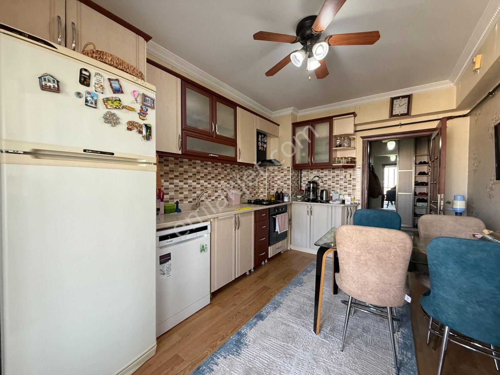 Karargahtepe Mahallesinde Manzaralı Geniş 5+1 Full Yapılı Dublex!!! - Görsel 25