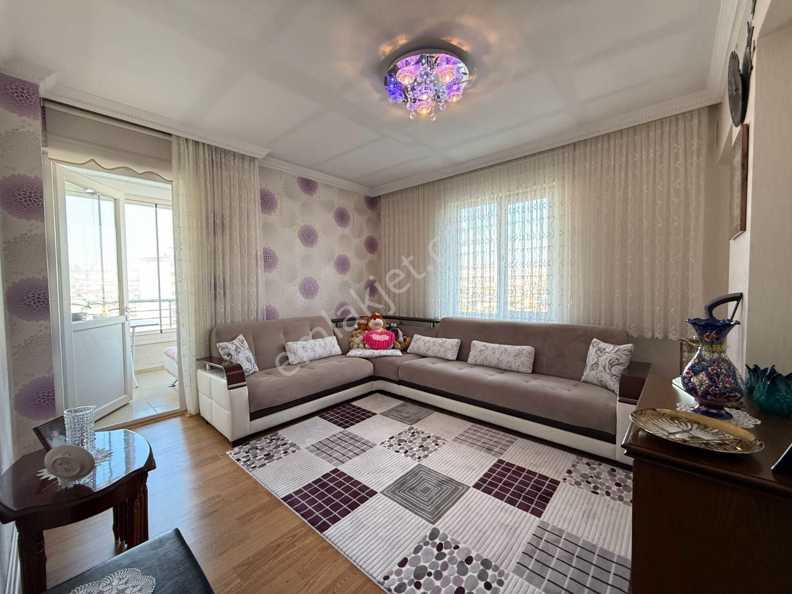 Karargahtepe Mahallesinde Manzaralı Geniş 5+1 Full Yapılı Dublex!!! - Görsel 20