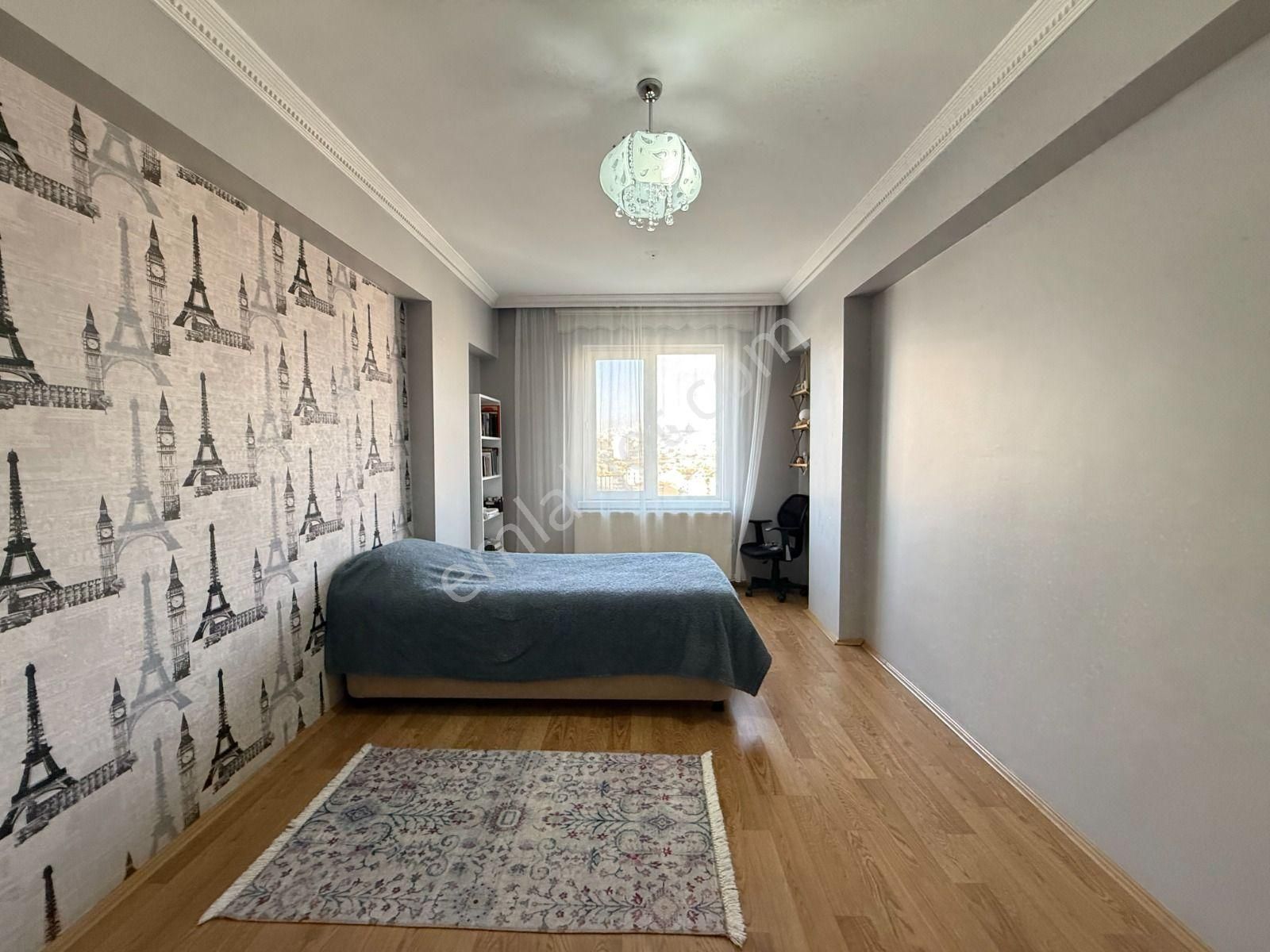 Karargahtepe Mahallesinde Manzaralı Geniş 5+1 Full Yapılı Dublex!!! - Görsel 10