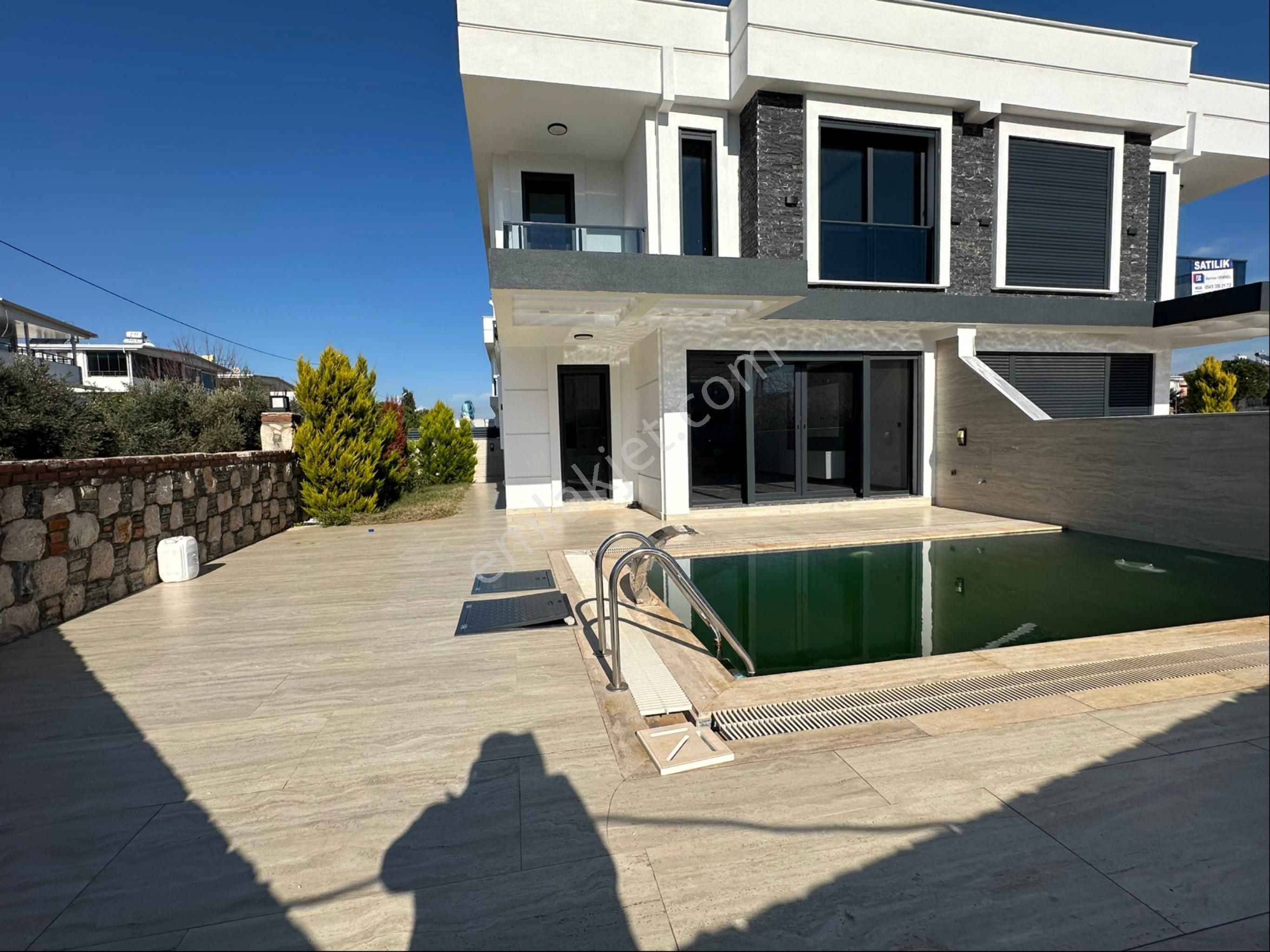 Didimde 4+1 Denize Yakın Müstakil Havuzlu Lüks Köşe Villa - Görsel 2