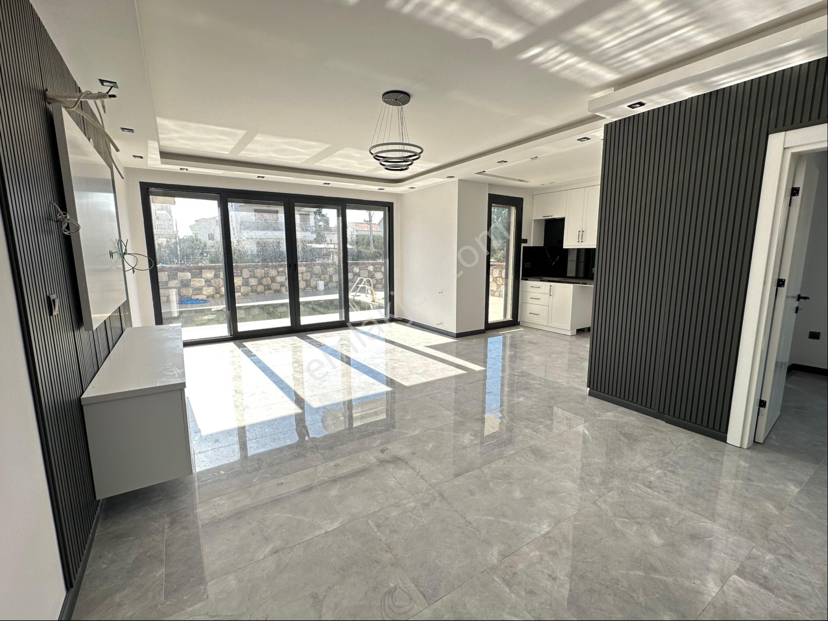 Didimde 4+1 Denize Yakın Müstakil Havuzlu Lüks Köşe Villa - Görsel 20