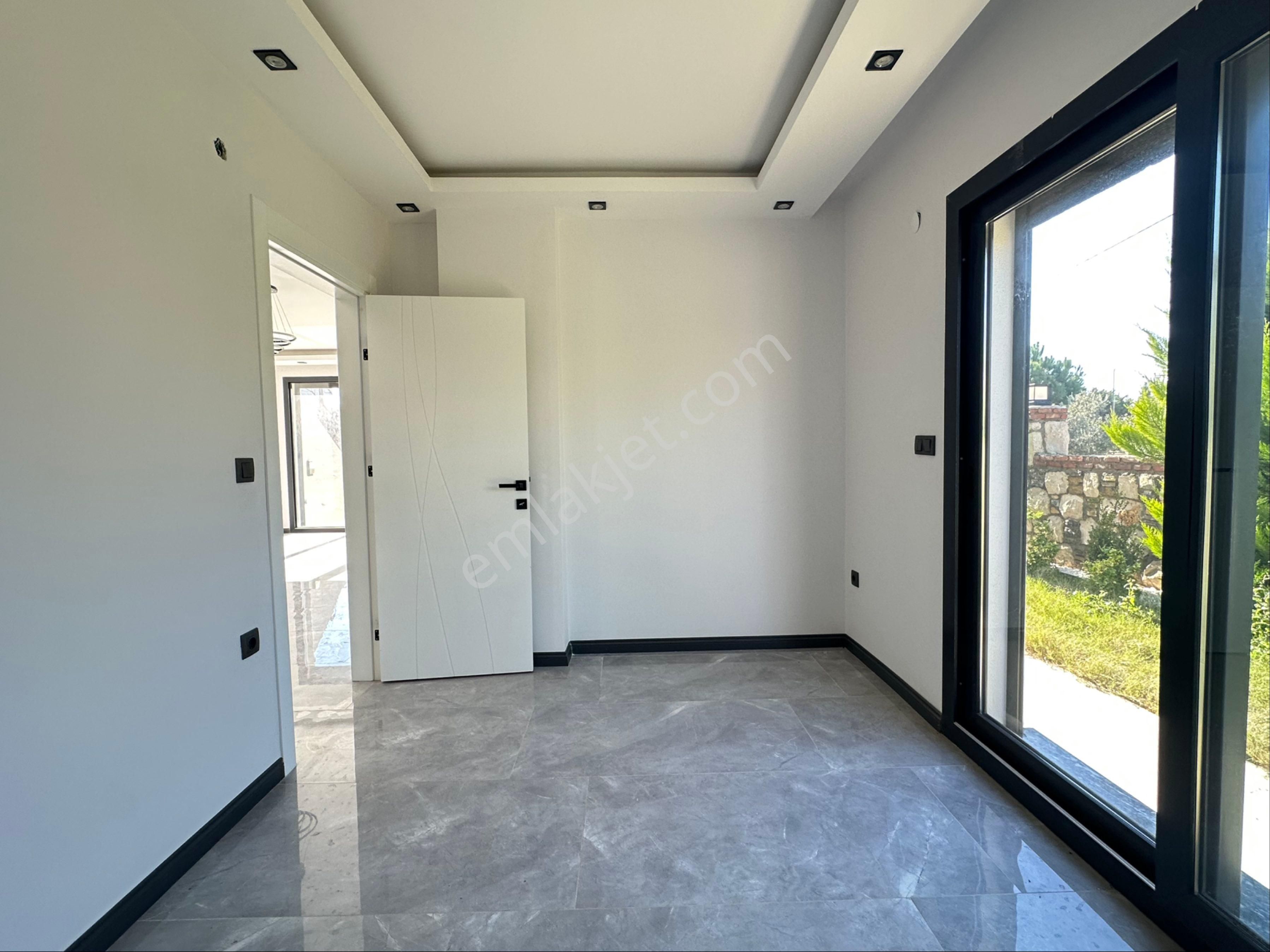 Didimde 4+1 Denize Yakın Müstakil Havuzlu Lüks Köşe Villa - Görsel 16