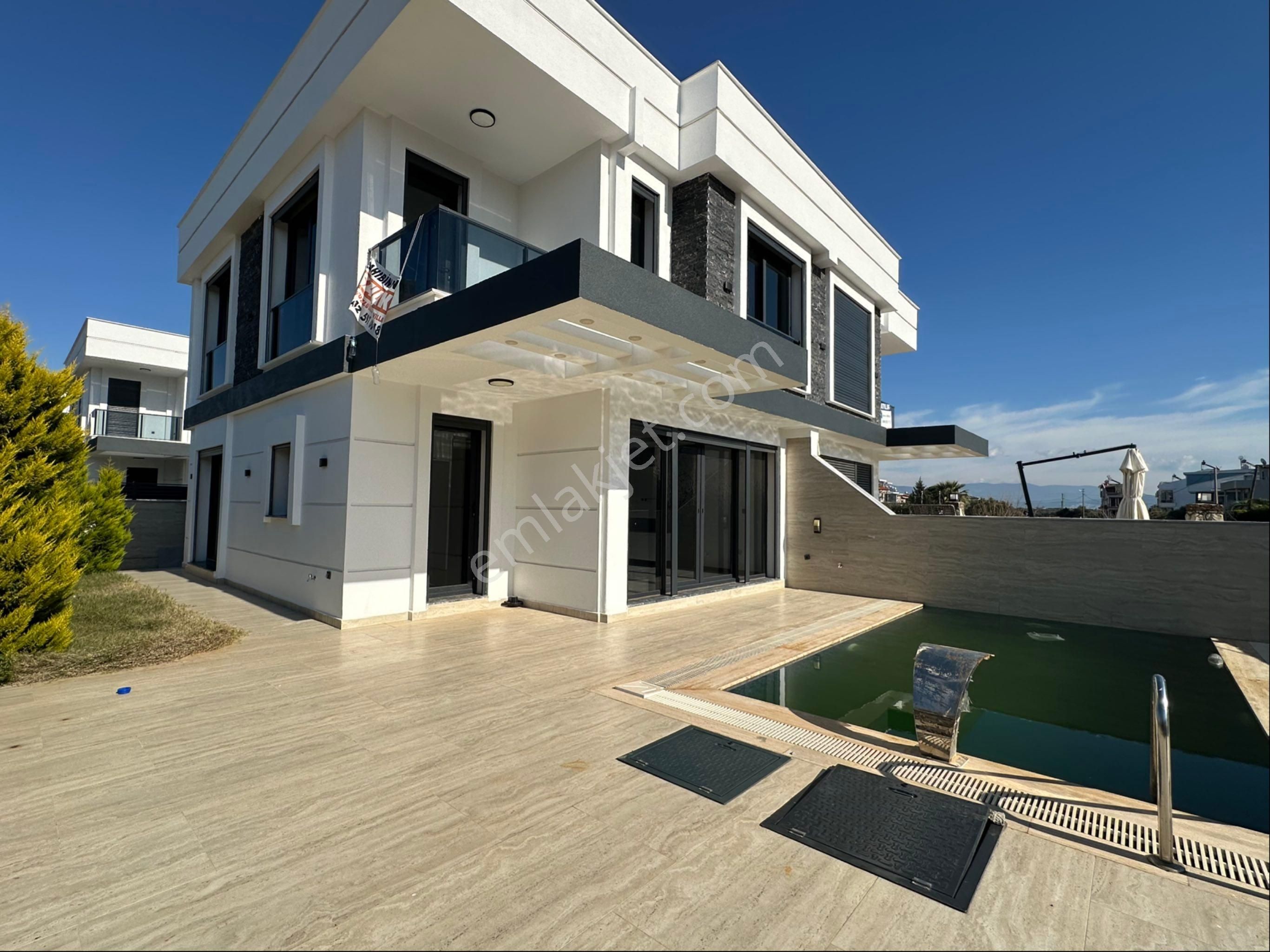 Didimde 4+1 Denize Yakın Müstakil Havuzlu Lüks Köşe Villa - Görsel 8