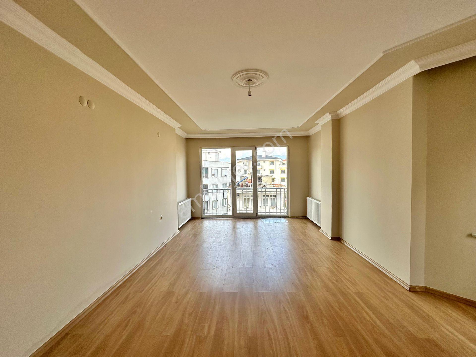 Home And Car'dan Cennetayağında Ön Cephe Doğalgazlı 3+1 Geniş Daire! - Görsel 7