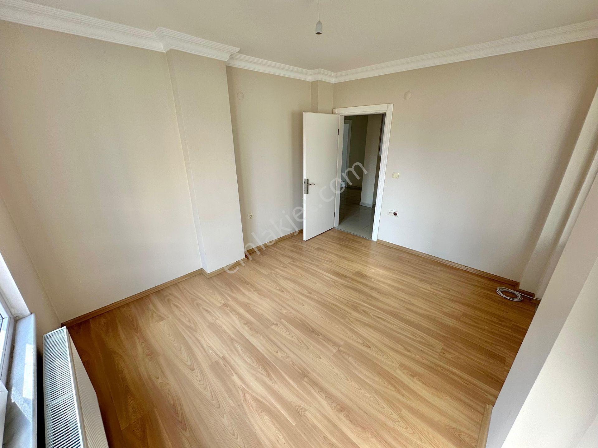 Home And Car'dan Cennetayağında Ön Cephe Doğalgazlı 3+1 Geniş Daire! - Görsel 16
