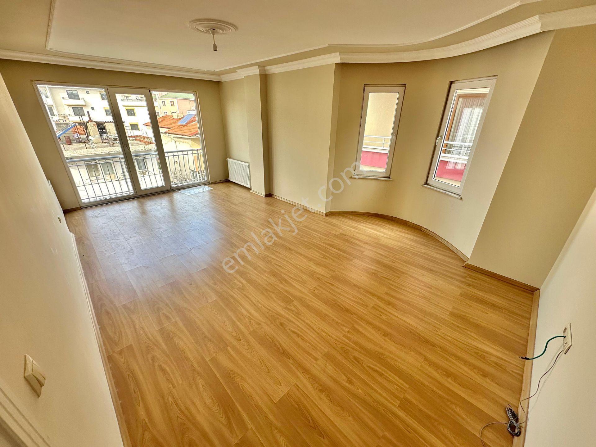 Home And Car'dan Cennetayağında Ön Cephe Doğalgazlı 3+1 Geniş Daire! - Görsel 5