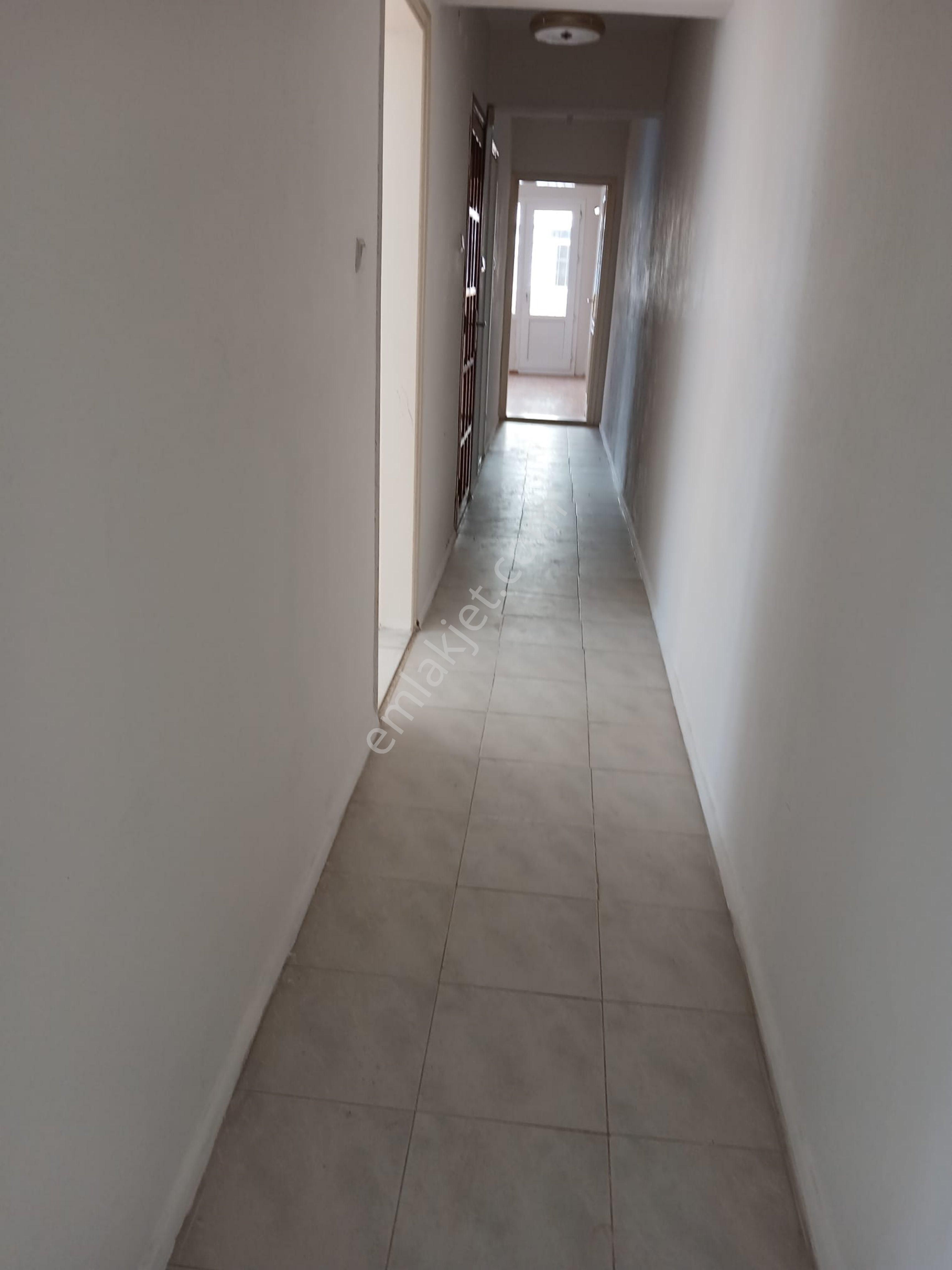 Bayraklı Tepekule Merkezl Konum 2+1 Kiralık Daire - Görsel 3