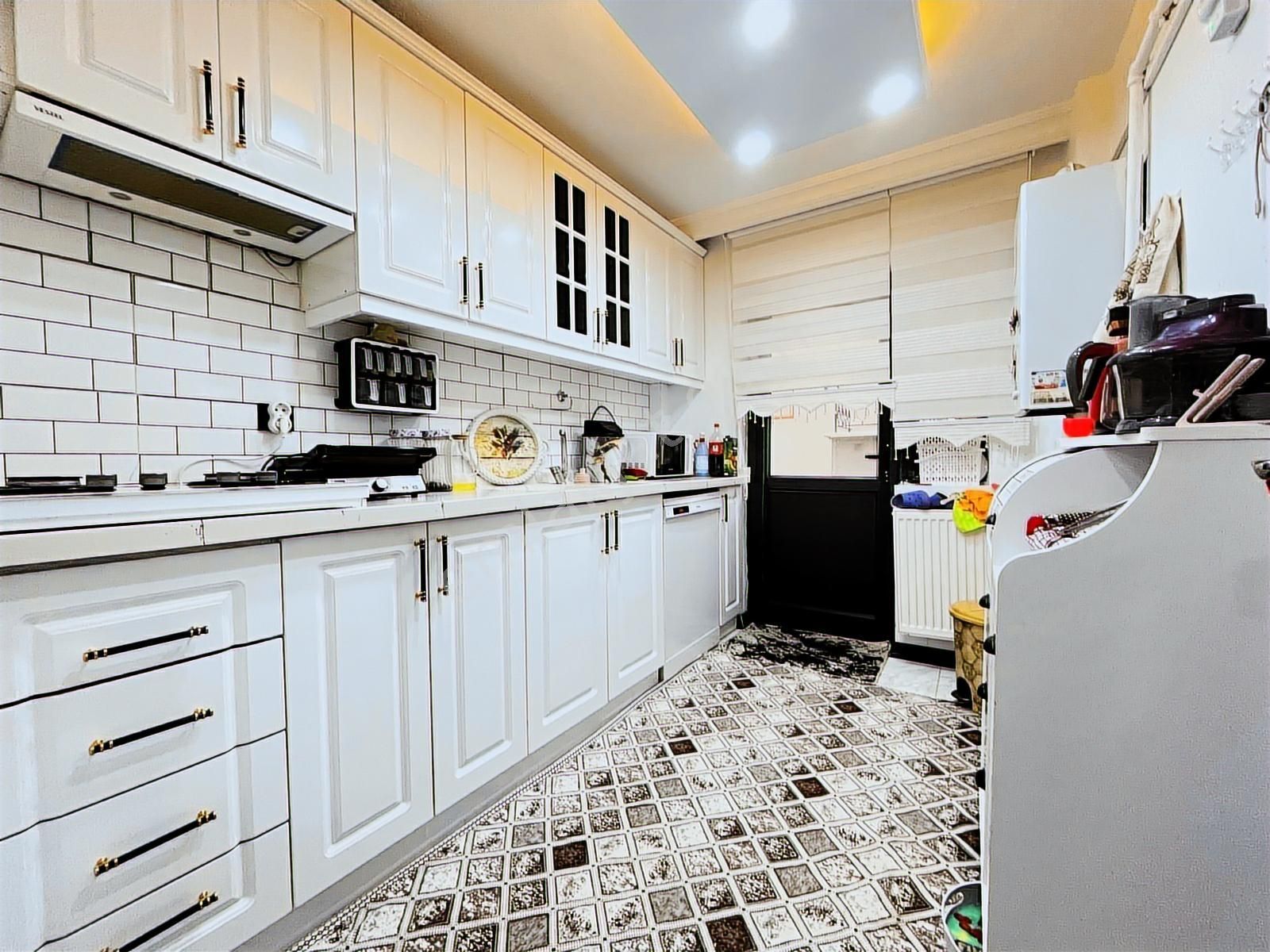 ꧁▇yılmaz'dan▇꧂merkezi Konumda Masrafsız Full Yapılı 2+1 Daire