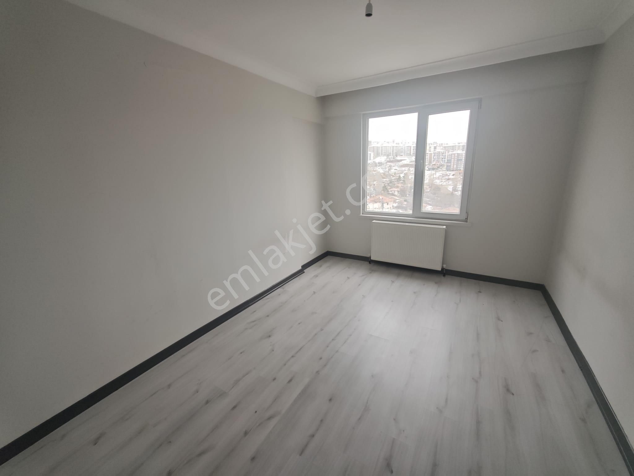 Lider'den Başpınar 'da **üç Cepheli** 4+1 Satılık Site Dairesi - Görsel 27