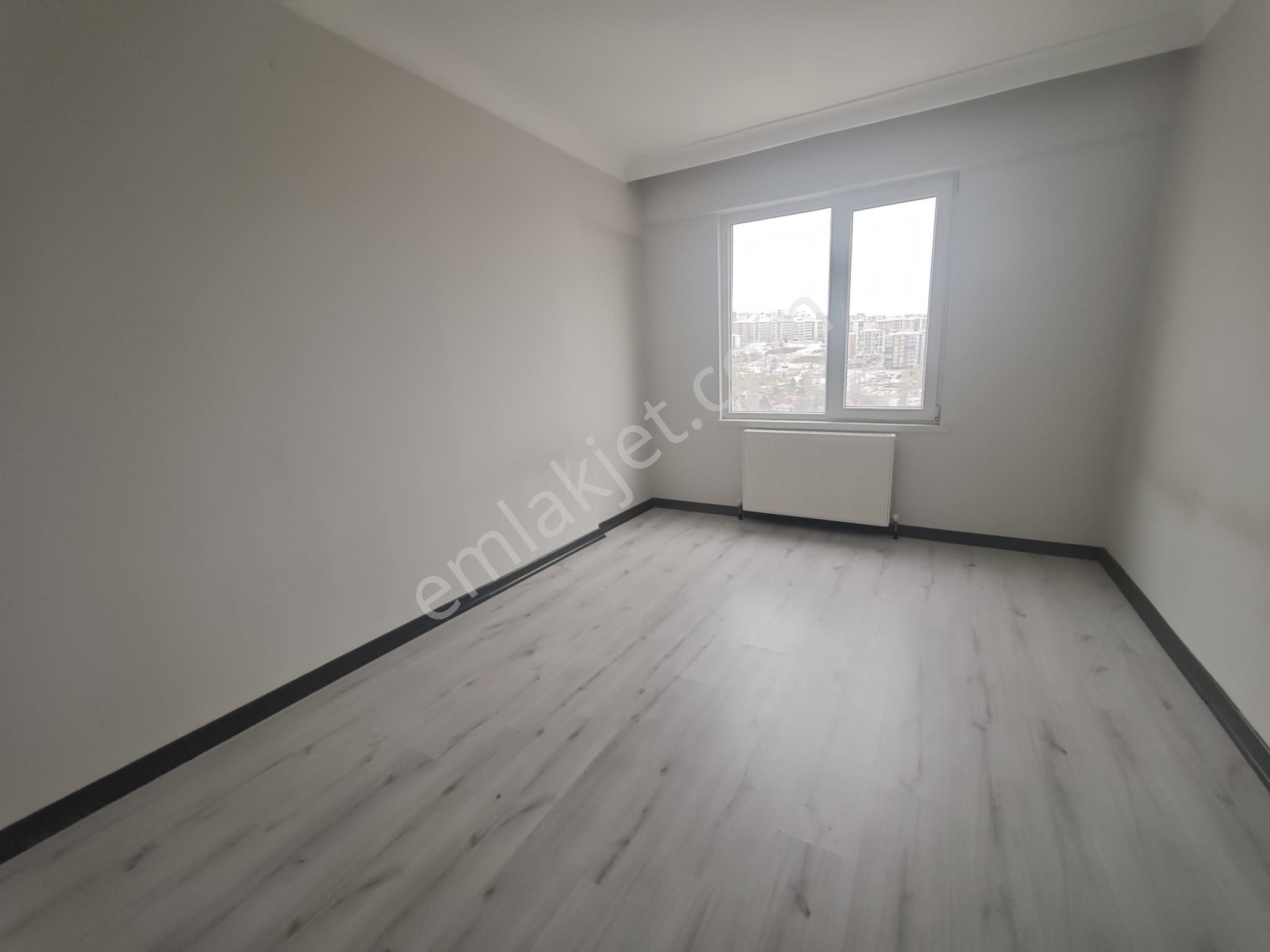 Lider'den Başpınar 'da **üç Cepheli** 4+1 Satılık Site Dairesi - Görsel 23