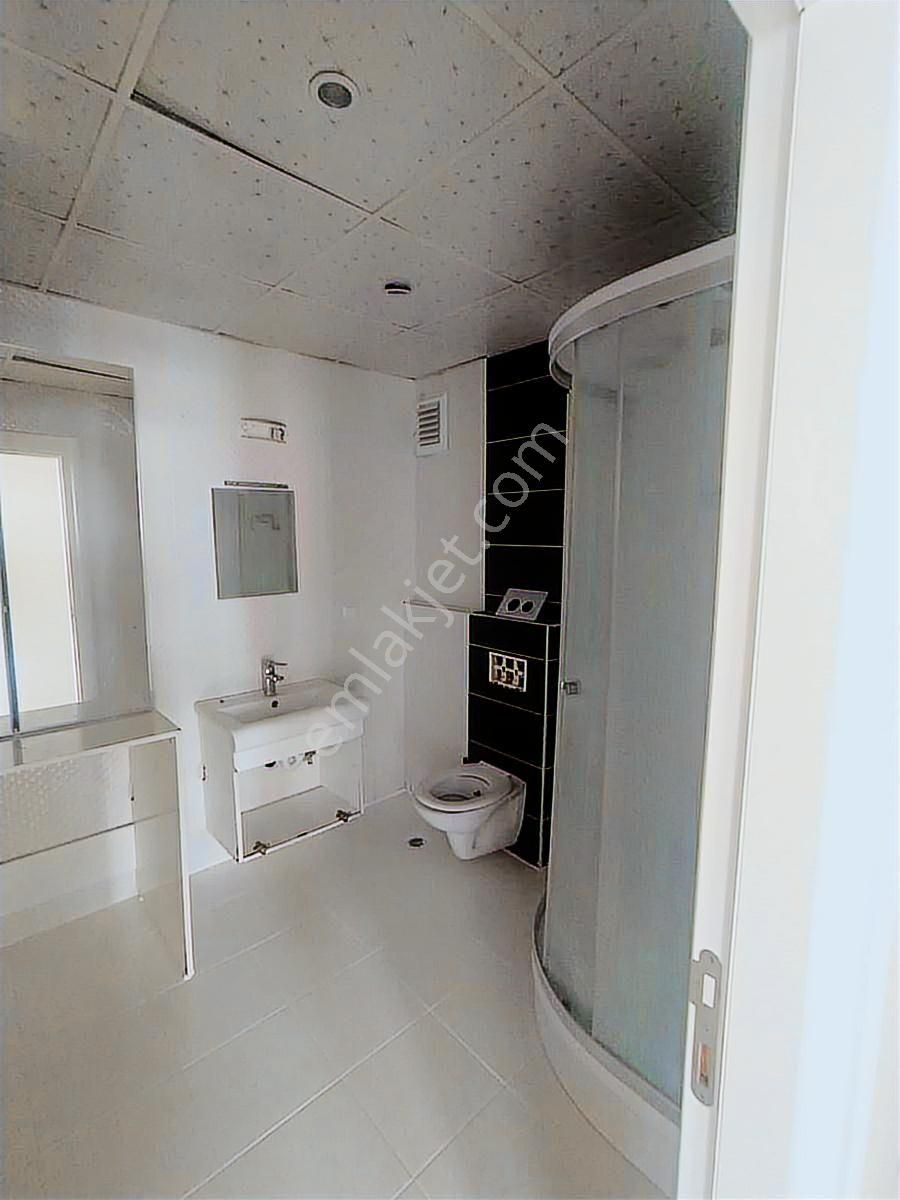 Yakut'ta Mükemmel Konumda Geniş Lüks 3+1 Satılık Daire - Görsel 17