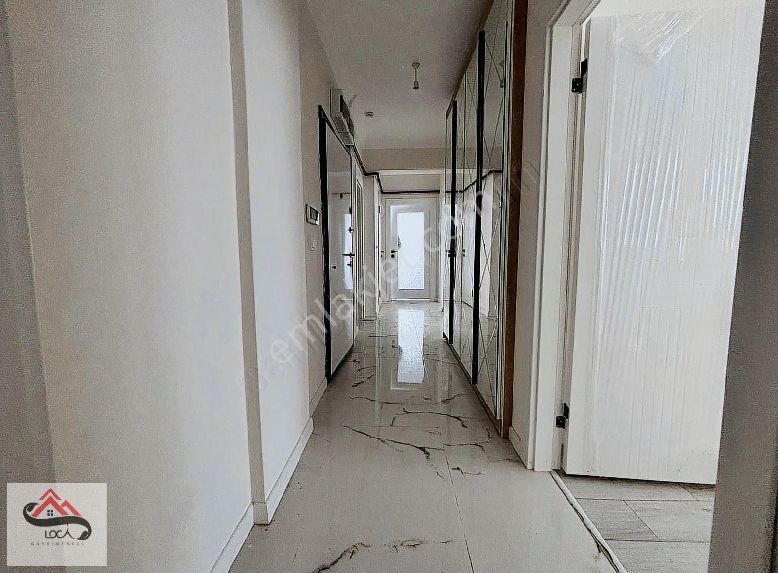 Loca'dan Menderesin Göbeğinde Emsalsiz Genişlikte 3+1 Lüx Daire - Görsel 14