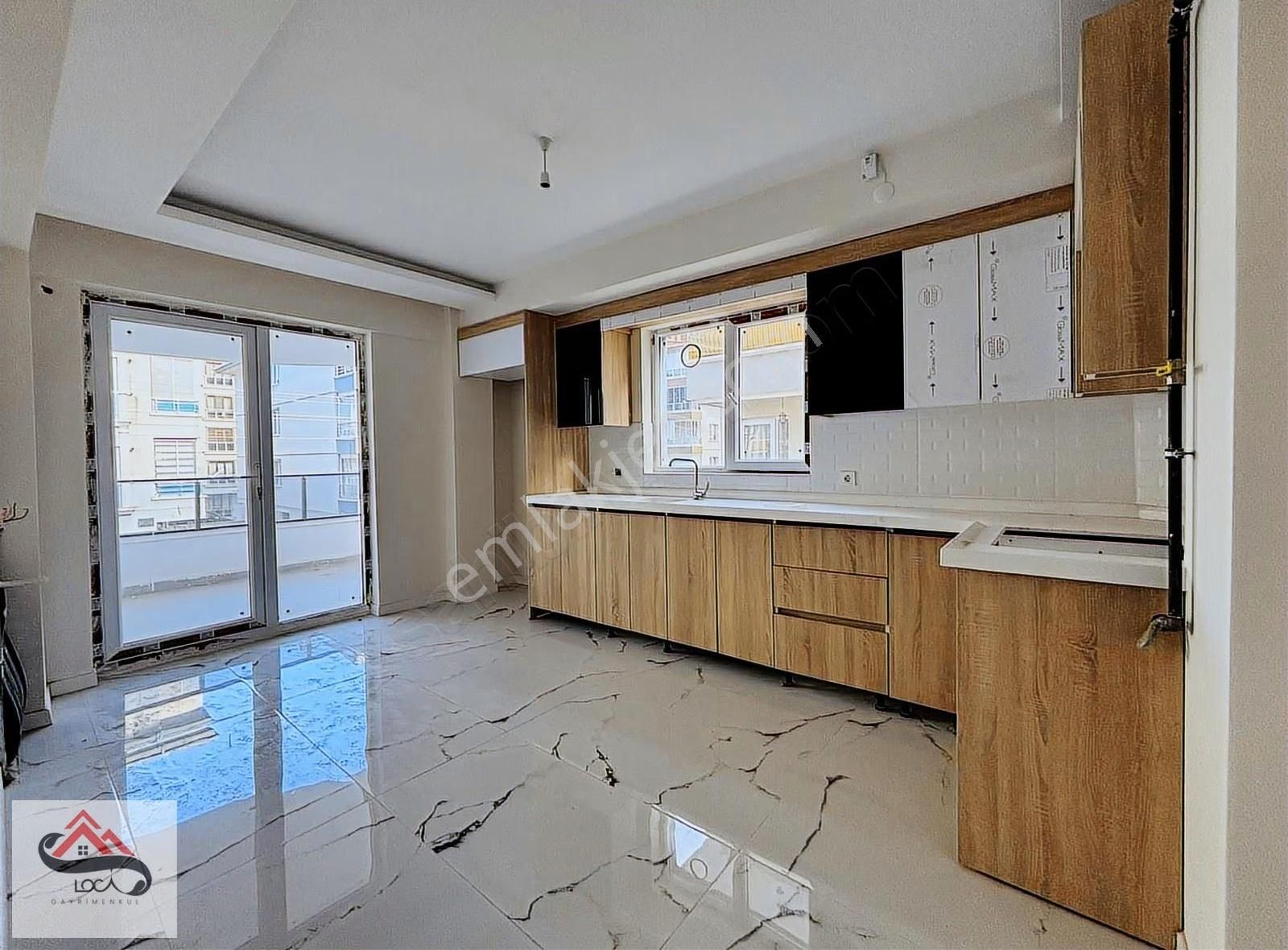 Loca'dan Menderesin Göbeğinde Emsalsiz Genişlikte 3+1 Lüx Daire - Görsel 8