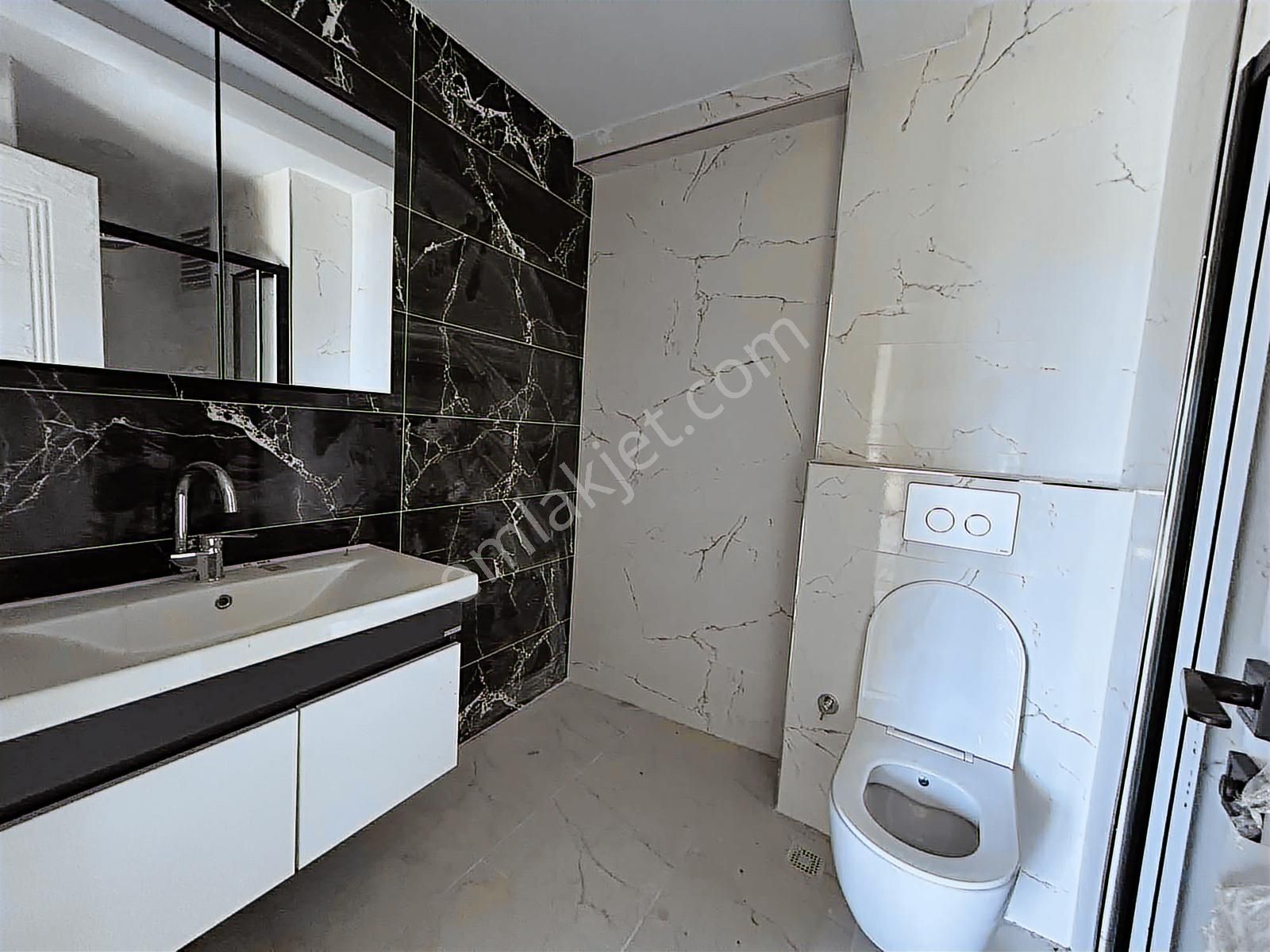 Nilüfer Kayapa'da Sıfır Kapalı Otoparklı Havuzlu Büyük 2+1 Daire - Görsel 16