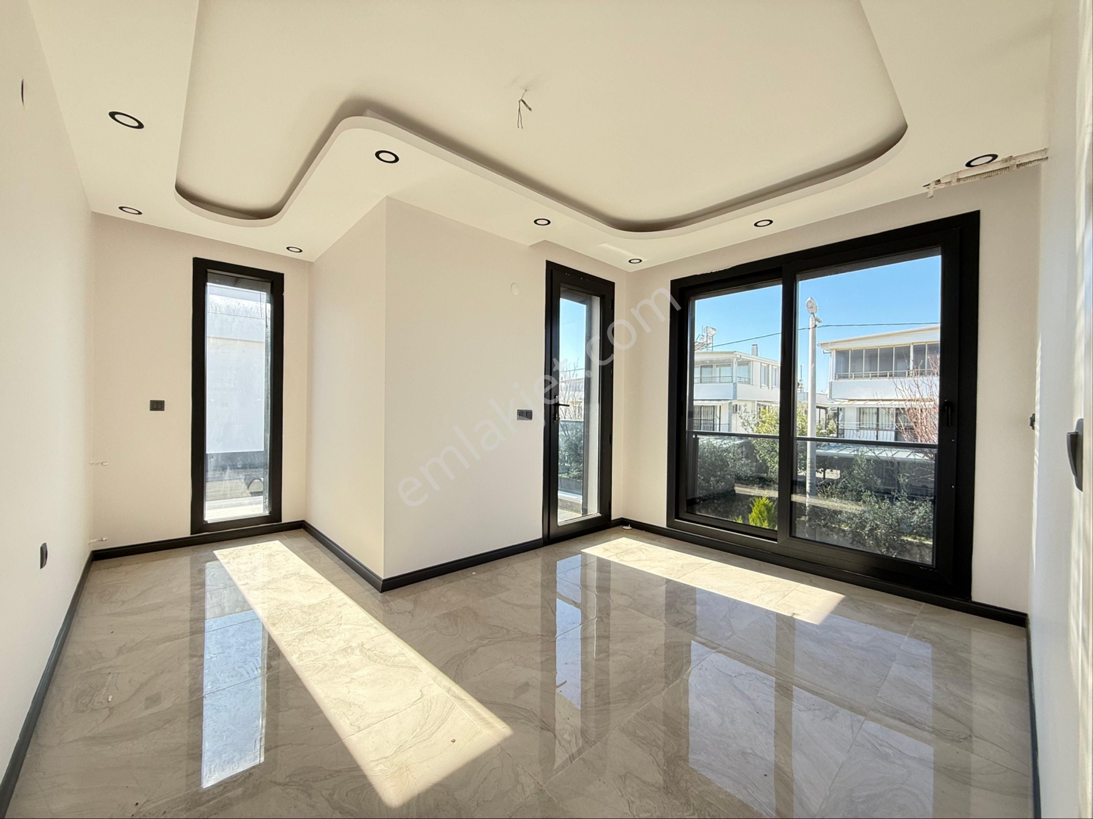 Altınkumda Satılık 3+1 Havuzlu Müstakil Villa - Görsel 27