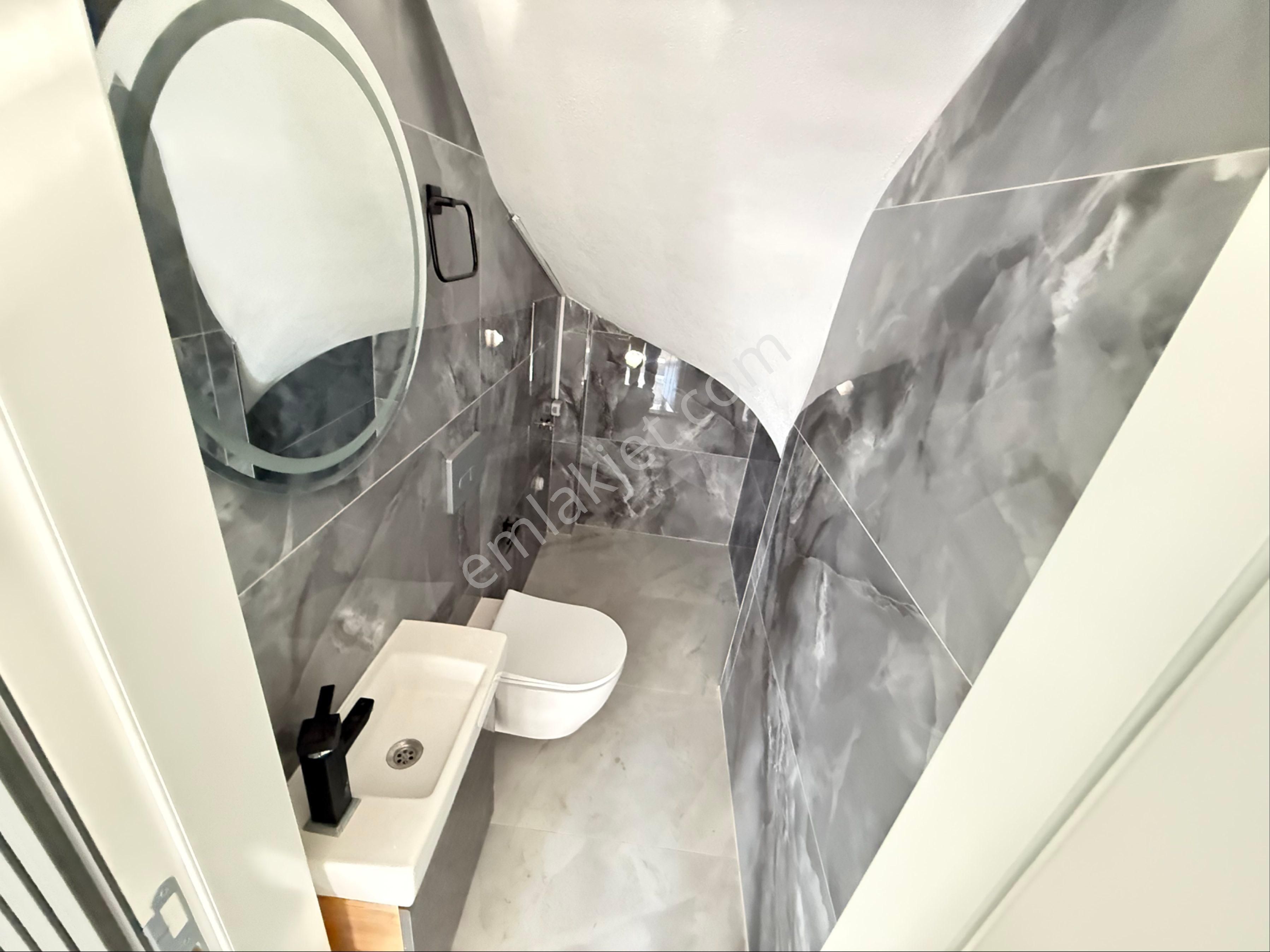 Altınkumda Satılık 3+1 Havuzlu Müstakil Villa - Görsel 19