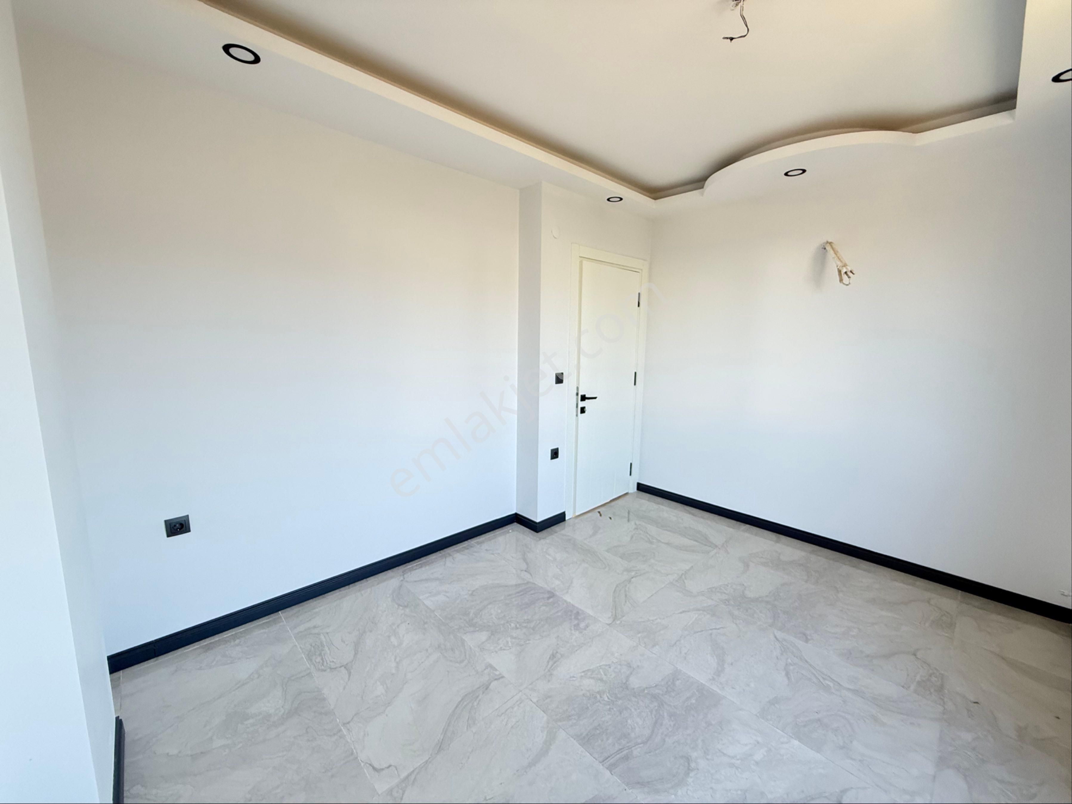 Altınkumda Satılık 3+1 Havuzlu Müstakil Villa - Görsel 32