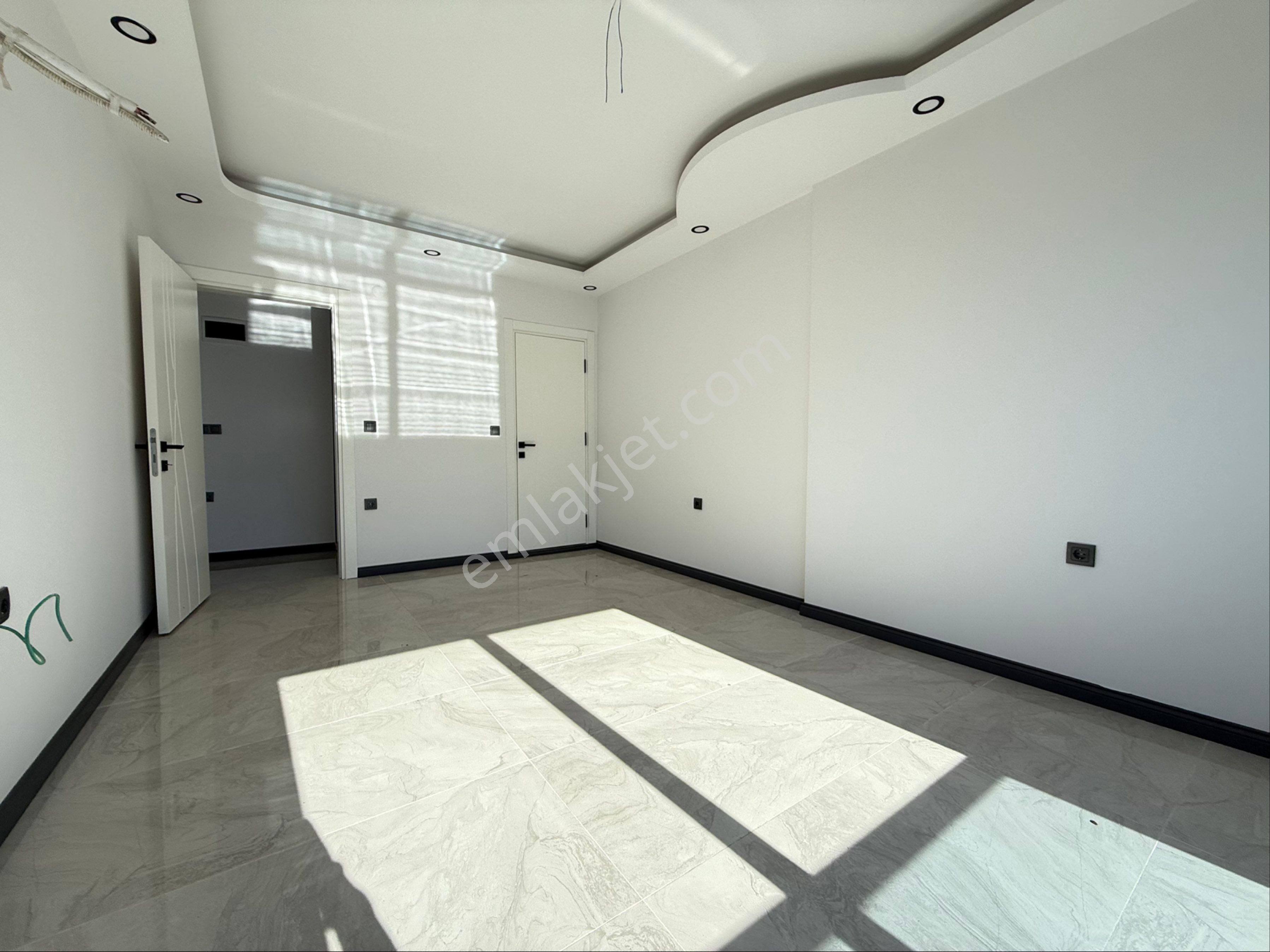 Altınkumda Satılık 3+1 Havuzlu Müstakil Villa - Görsel 23