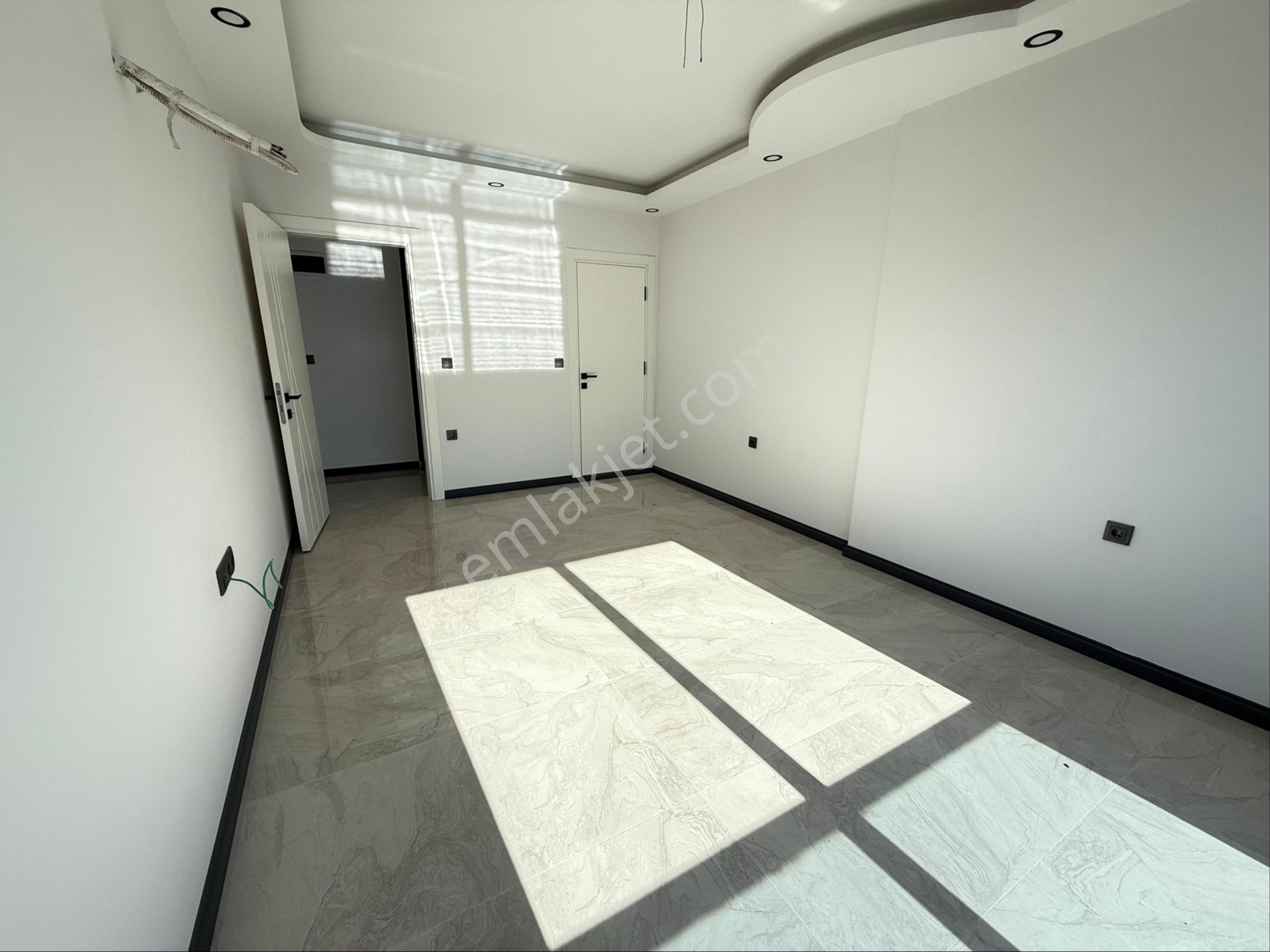 Altınkumda Satılık 3+1 Havuzlu Müstakil Villa - Görsel 24