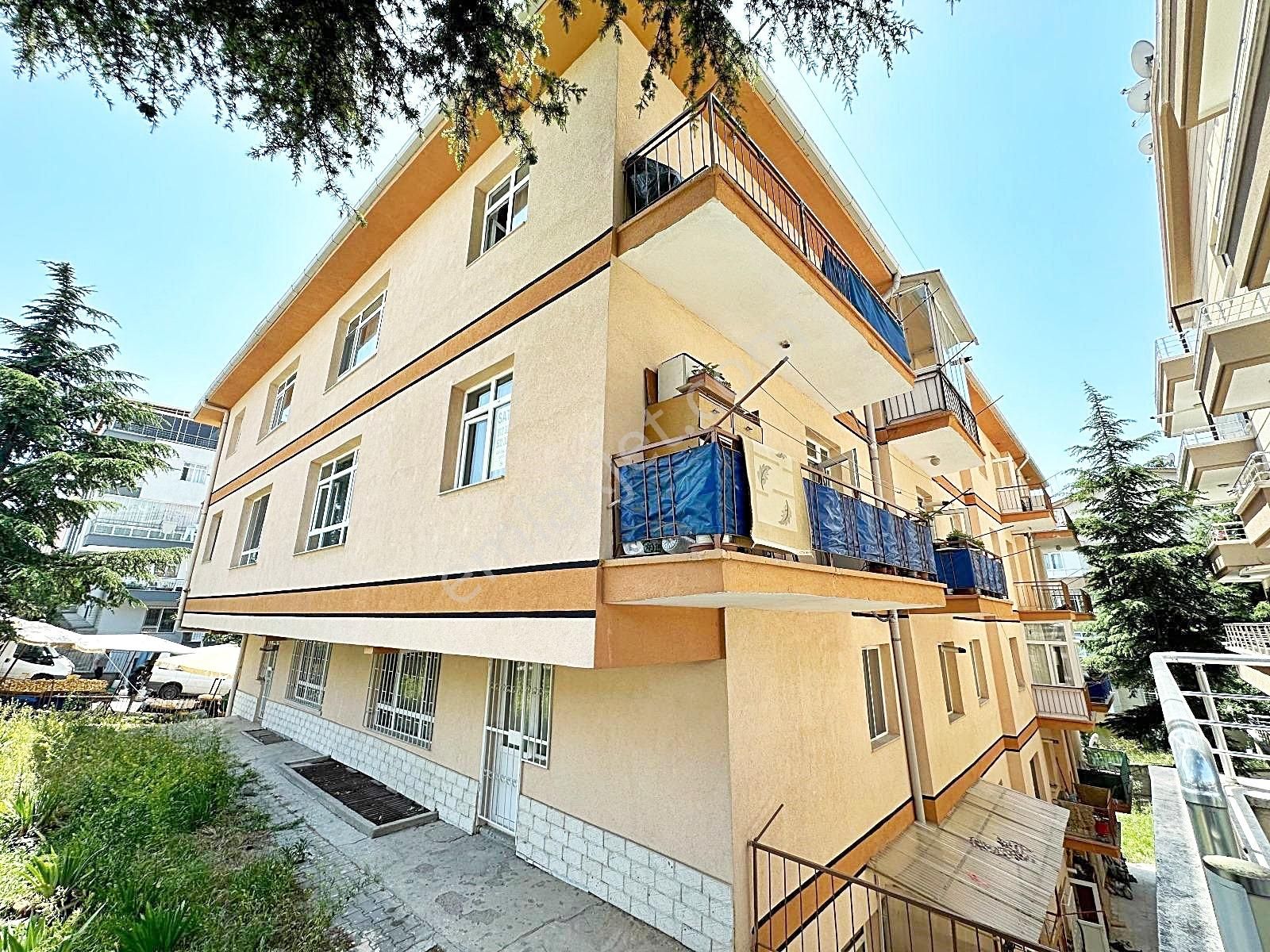 Değeri Her Yıl Artan Ayvalıda Ara Katta Kök Tapu 3+1fırsat Daire - Görsel 35