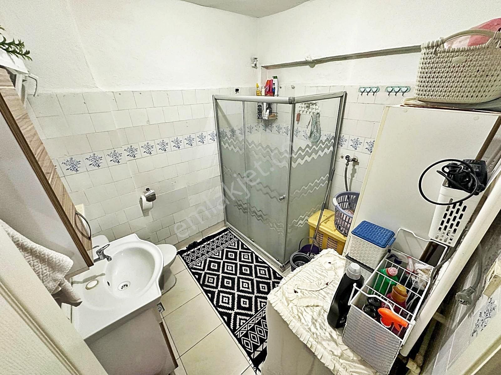 Değeri Her Yıl Artan Ayvalıda Ara Katta Kök Tapu 3+1fırsat Daire - Görsel 3