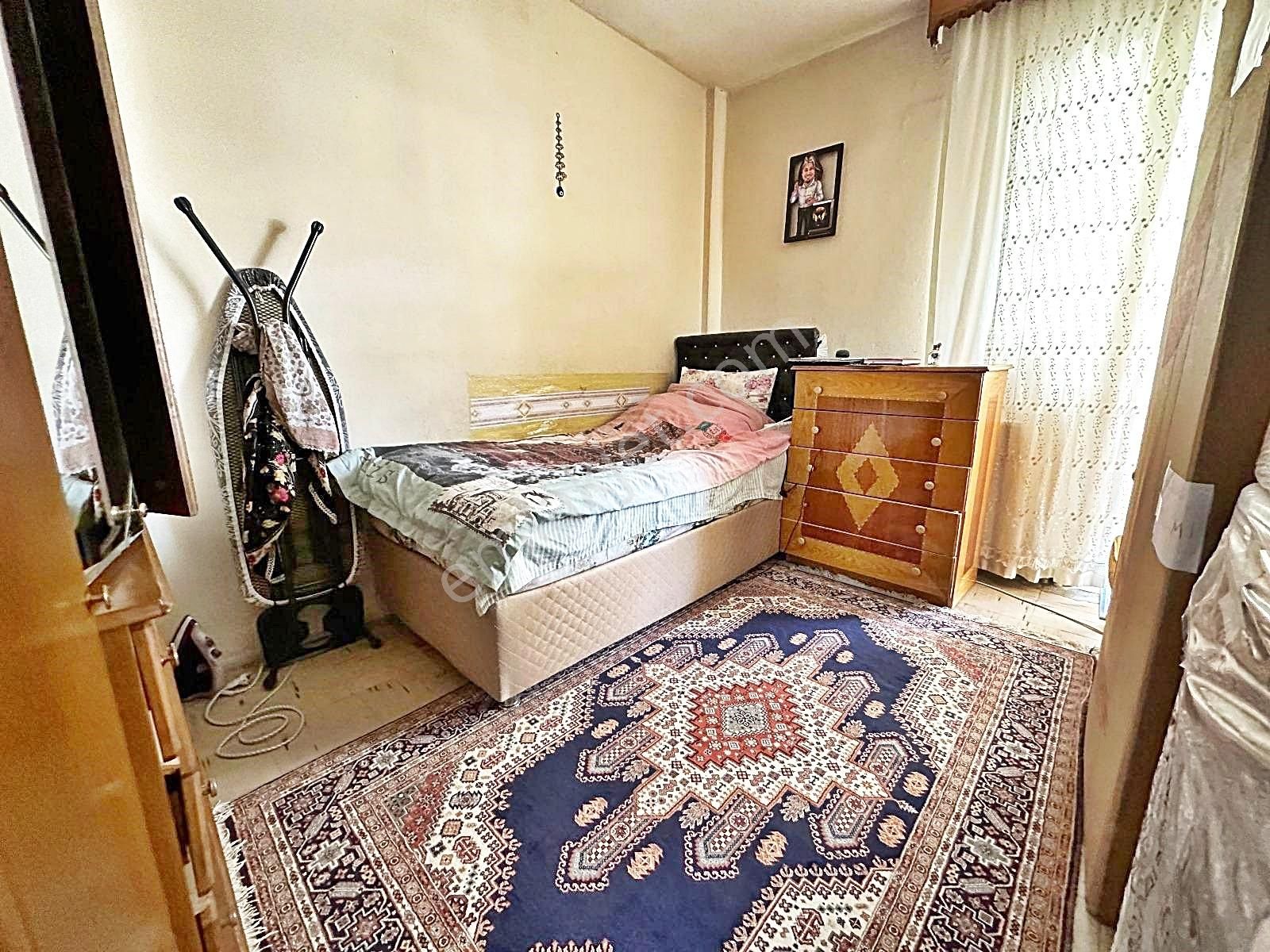 Değeri Her Yıl Artan Ayvalıda Ara Katta Kök Tapu 3+1fırsat Daire - Görsel 13