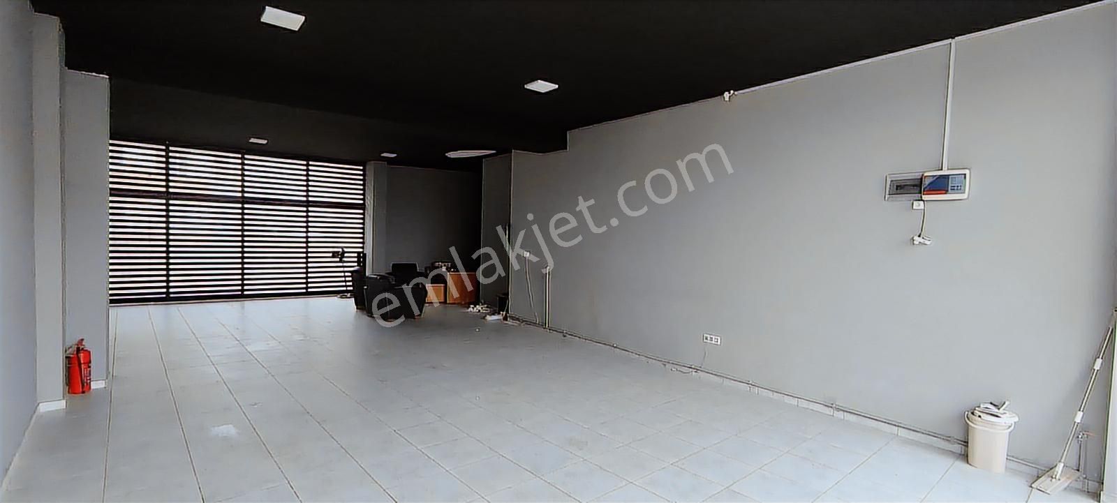 Fethiye Mahallesi Ata Bulvarı Cephe 125 M2 Satılık Dükkan - Görsel 2