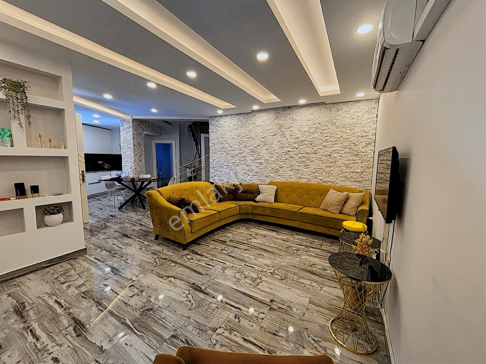 Serik, Belek'de Sahile 2 Km. Satılık 5+1 Triplex Villa ! - Görsel 34